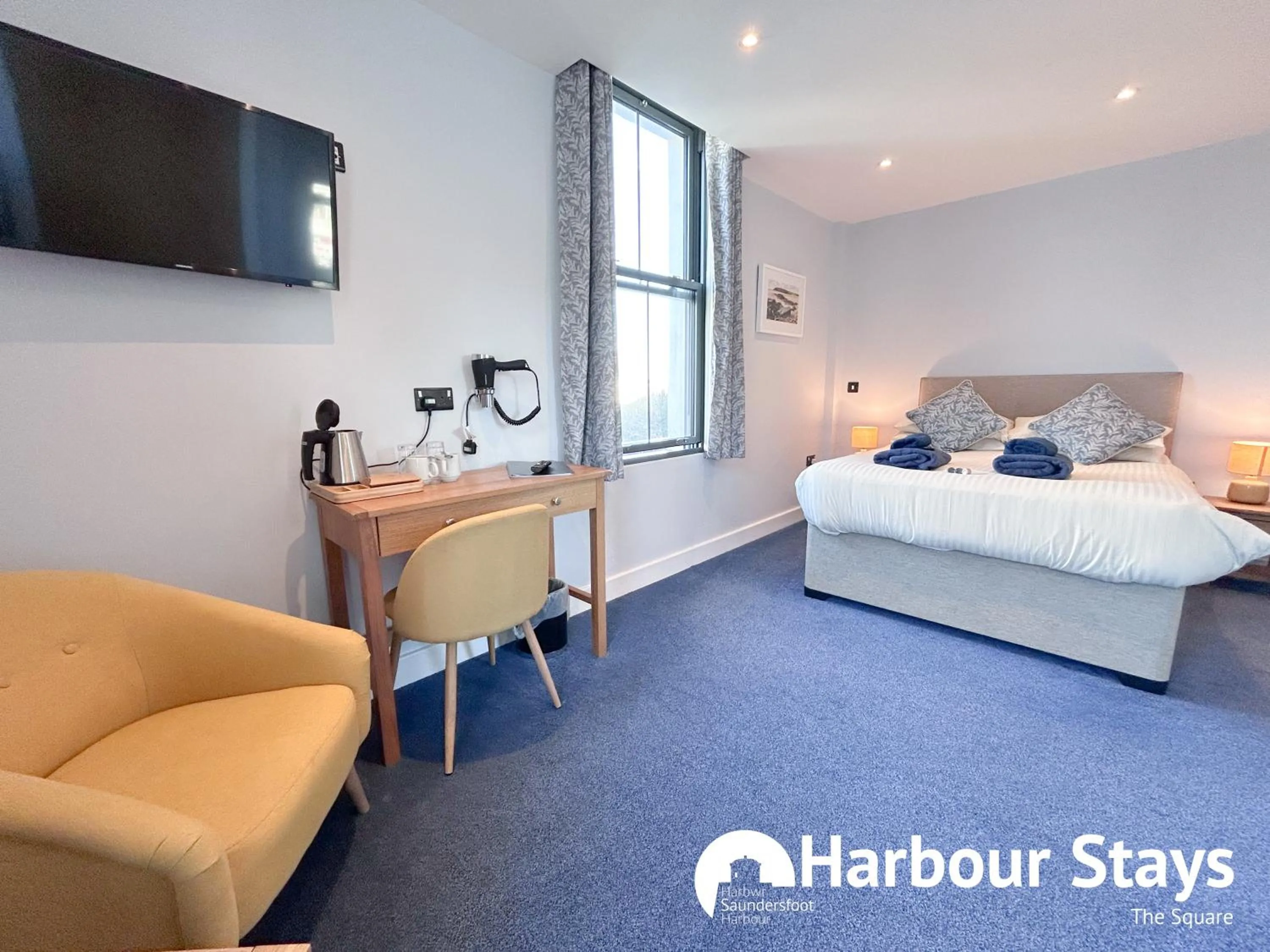 Bed in Harbour Stays at Ocean Square