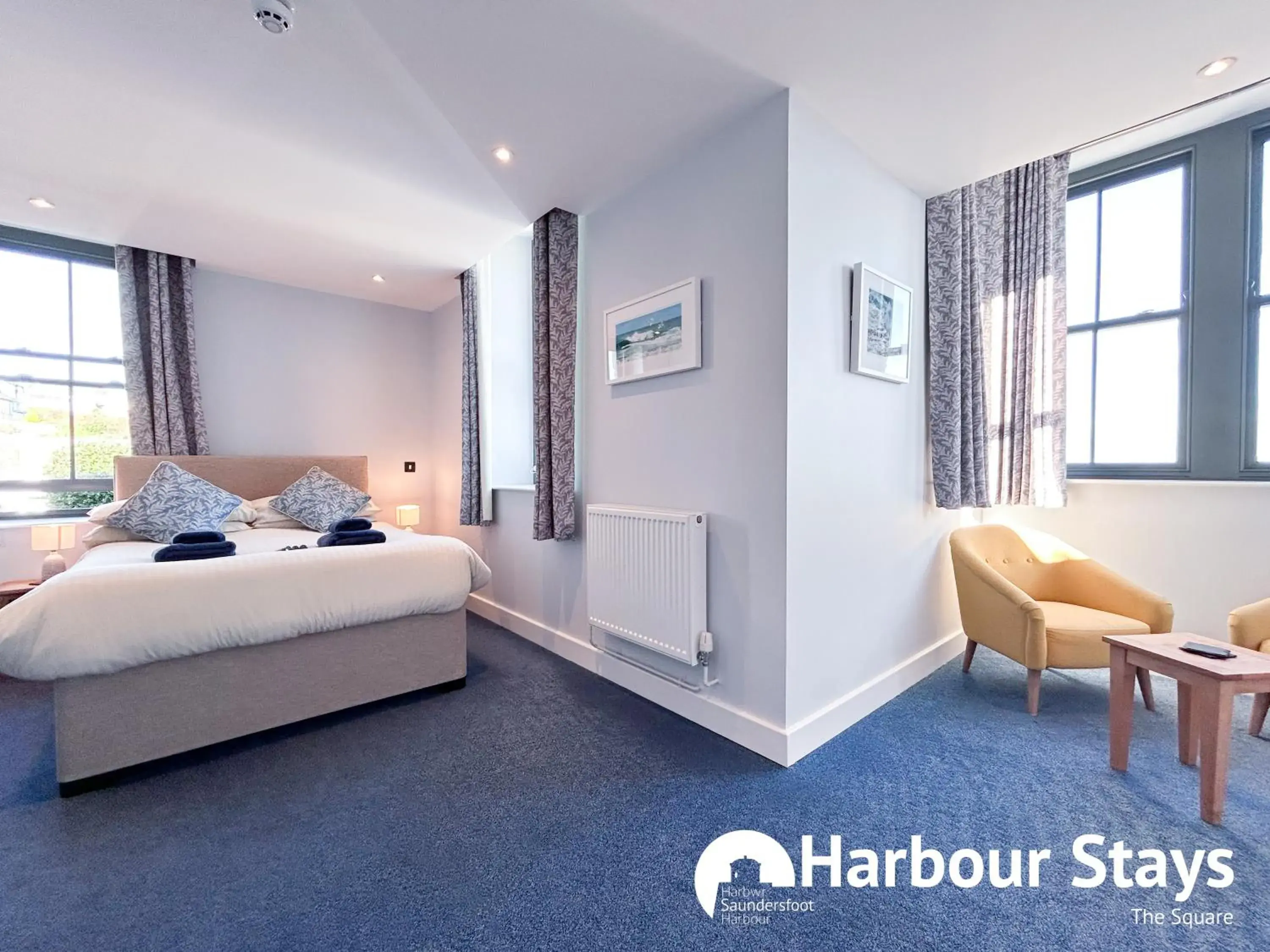 Deluxe Double Room with Sea View in Harbour Stays at Ocean Square Deluxe Double Room with Sea View in Harbour Stays at Ocean Square
