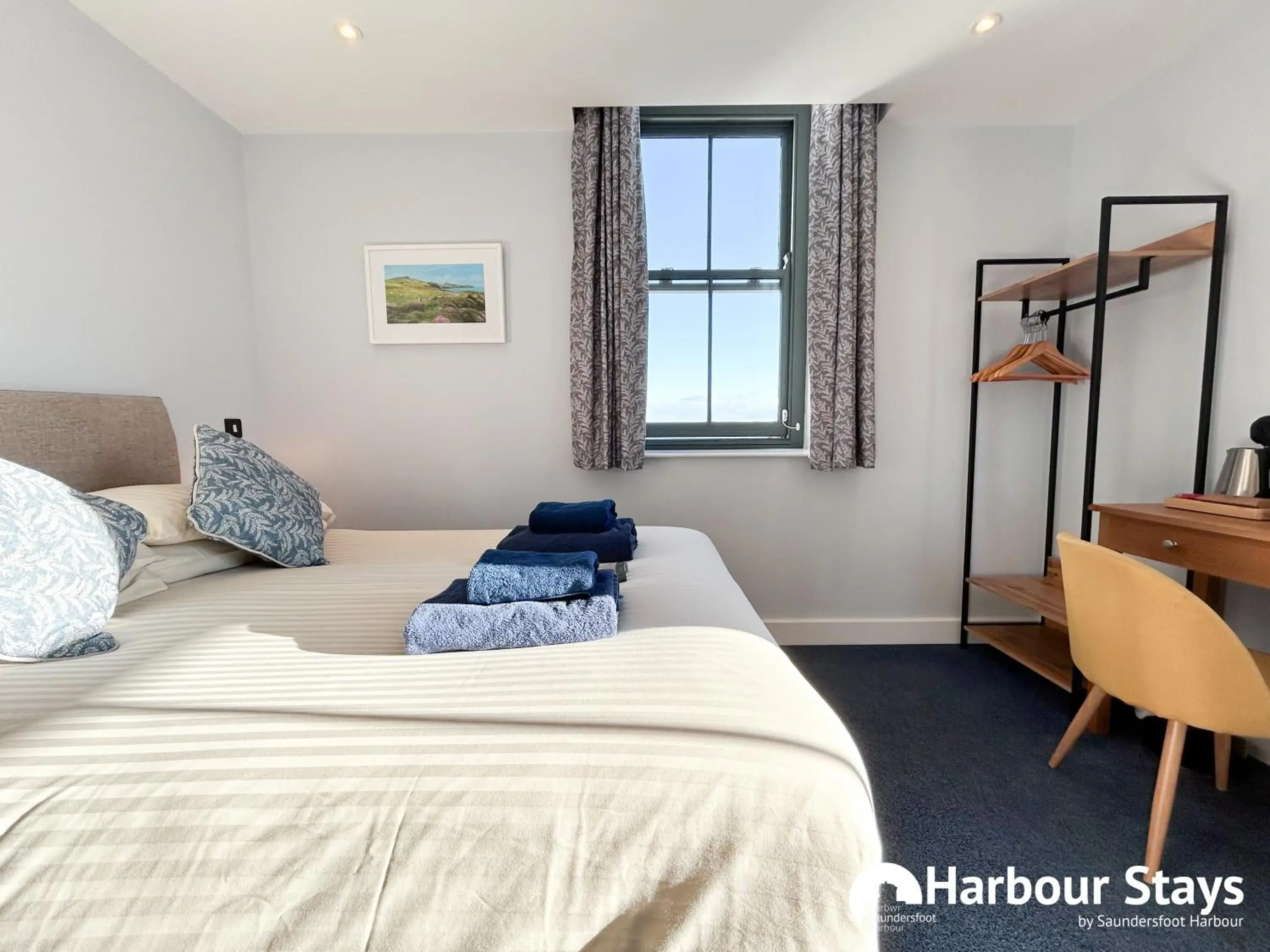 Double Room with Sea View in Harbour Stays at Ocean Square Double Room with Sea View in Harbour Stays at Ocean Square
