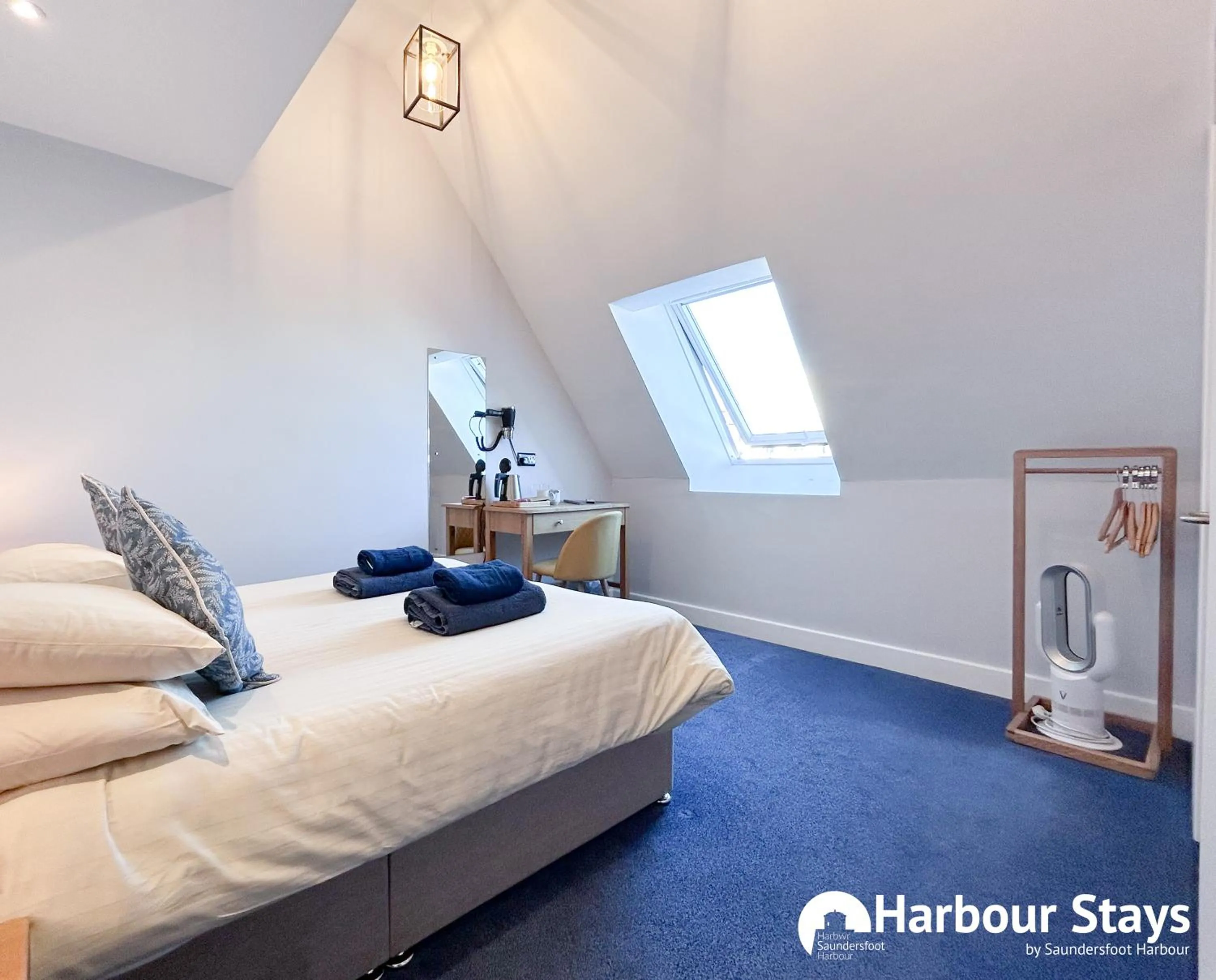 Bed in Harbour Stays at Ocean Square
