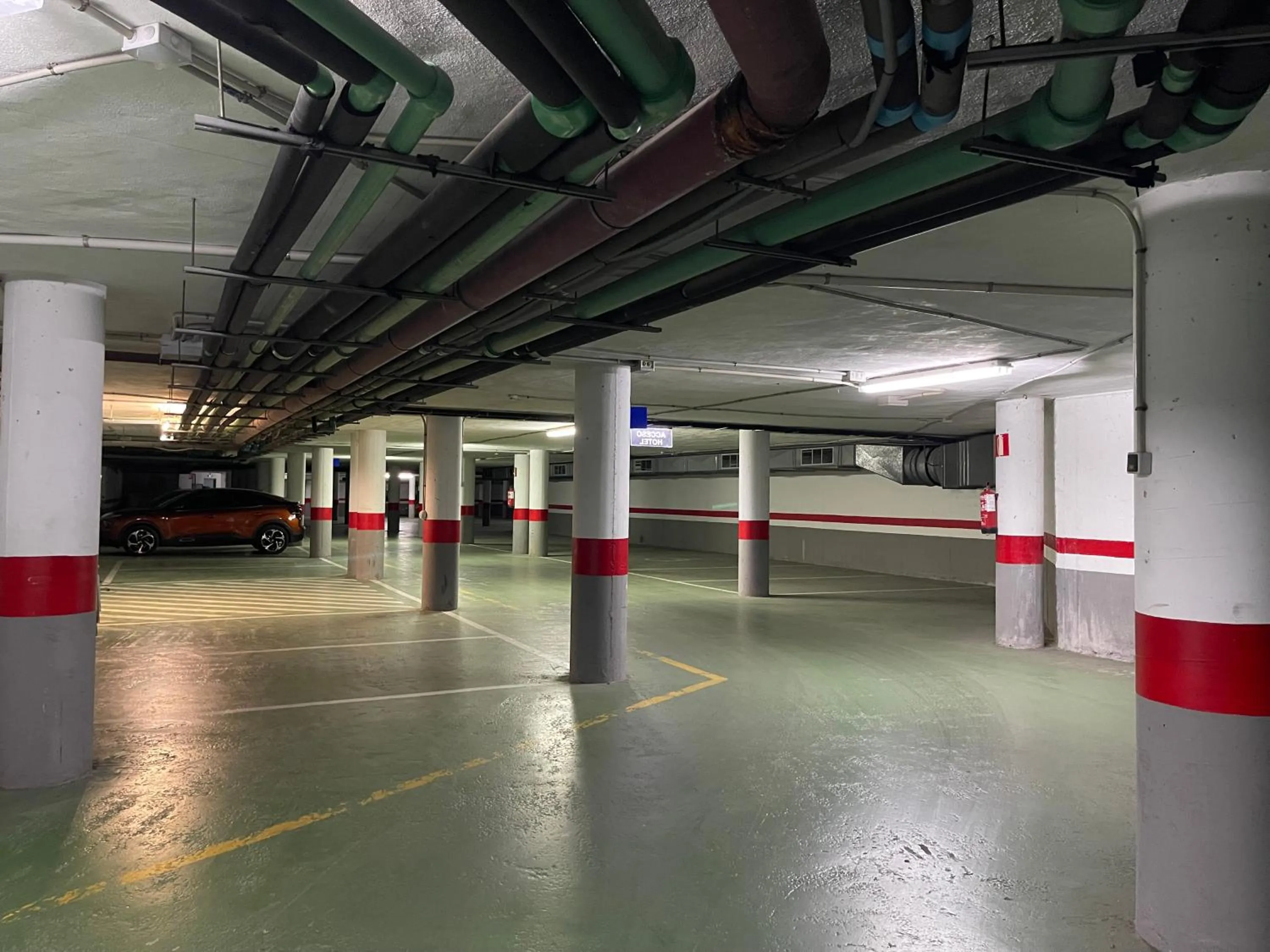 Parking in AGH Canet