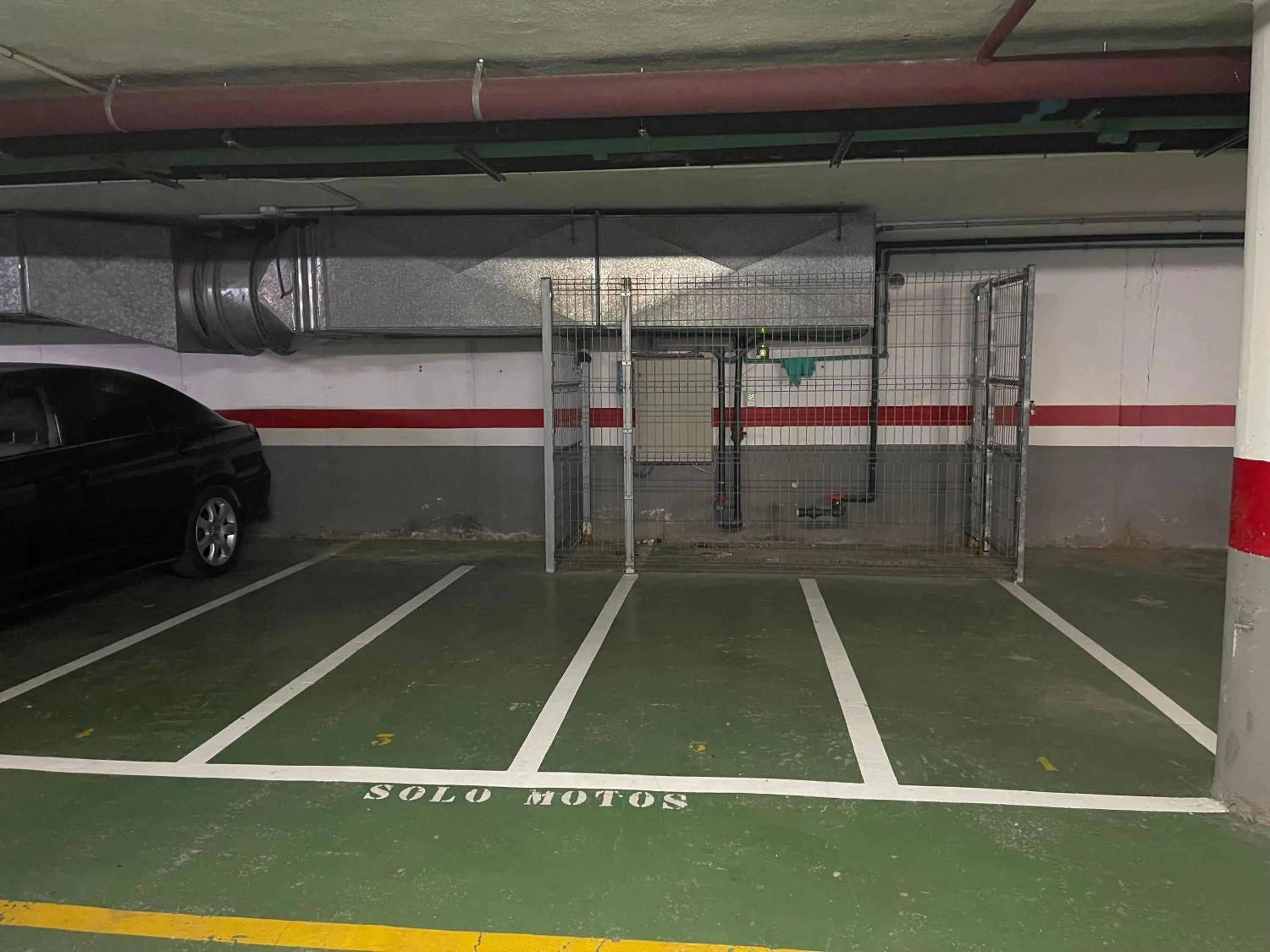 Parking in AGH Canet