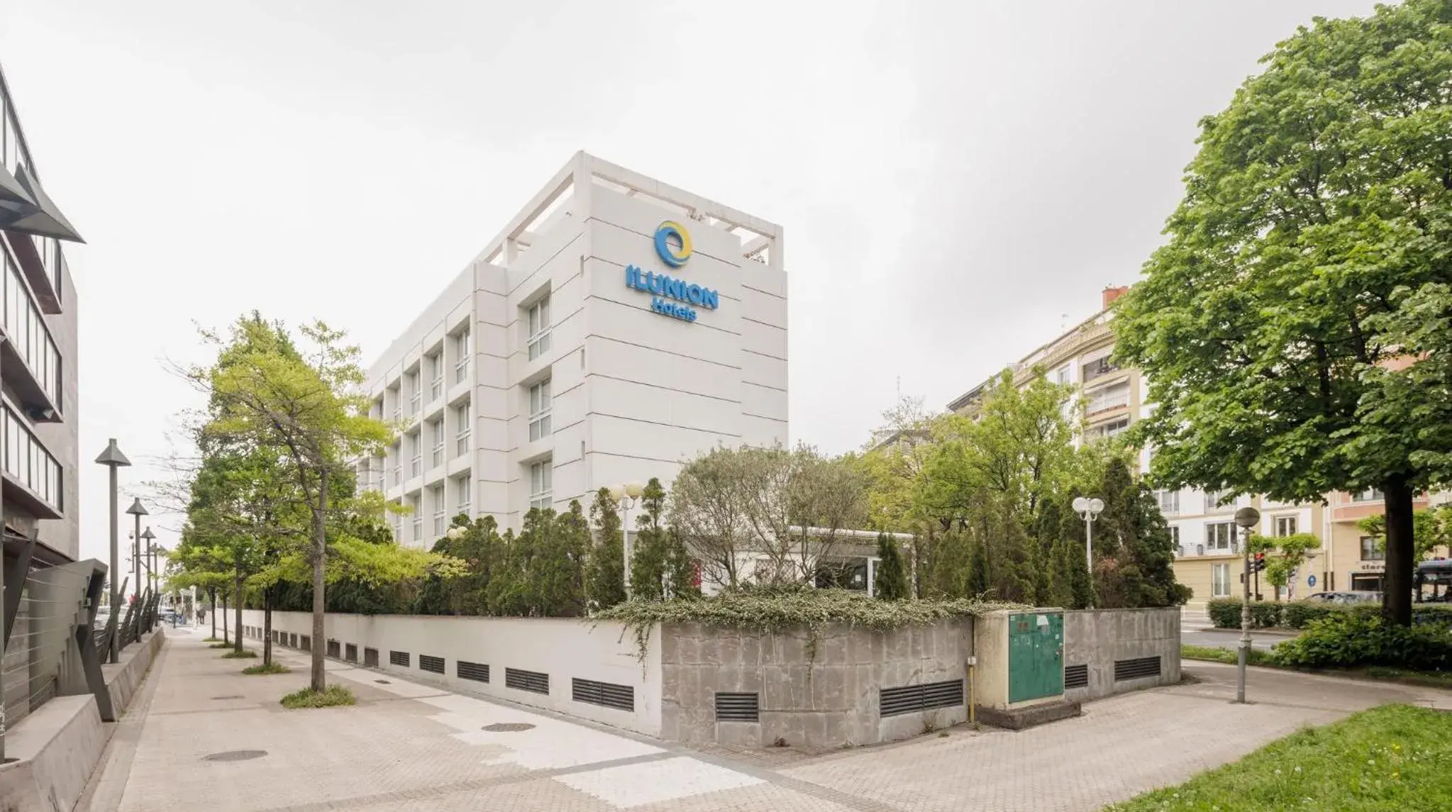 Property building in Hotel Ilunion San Sebastián Property building in Hotel Ilunion San Sebastián