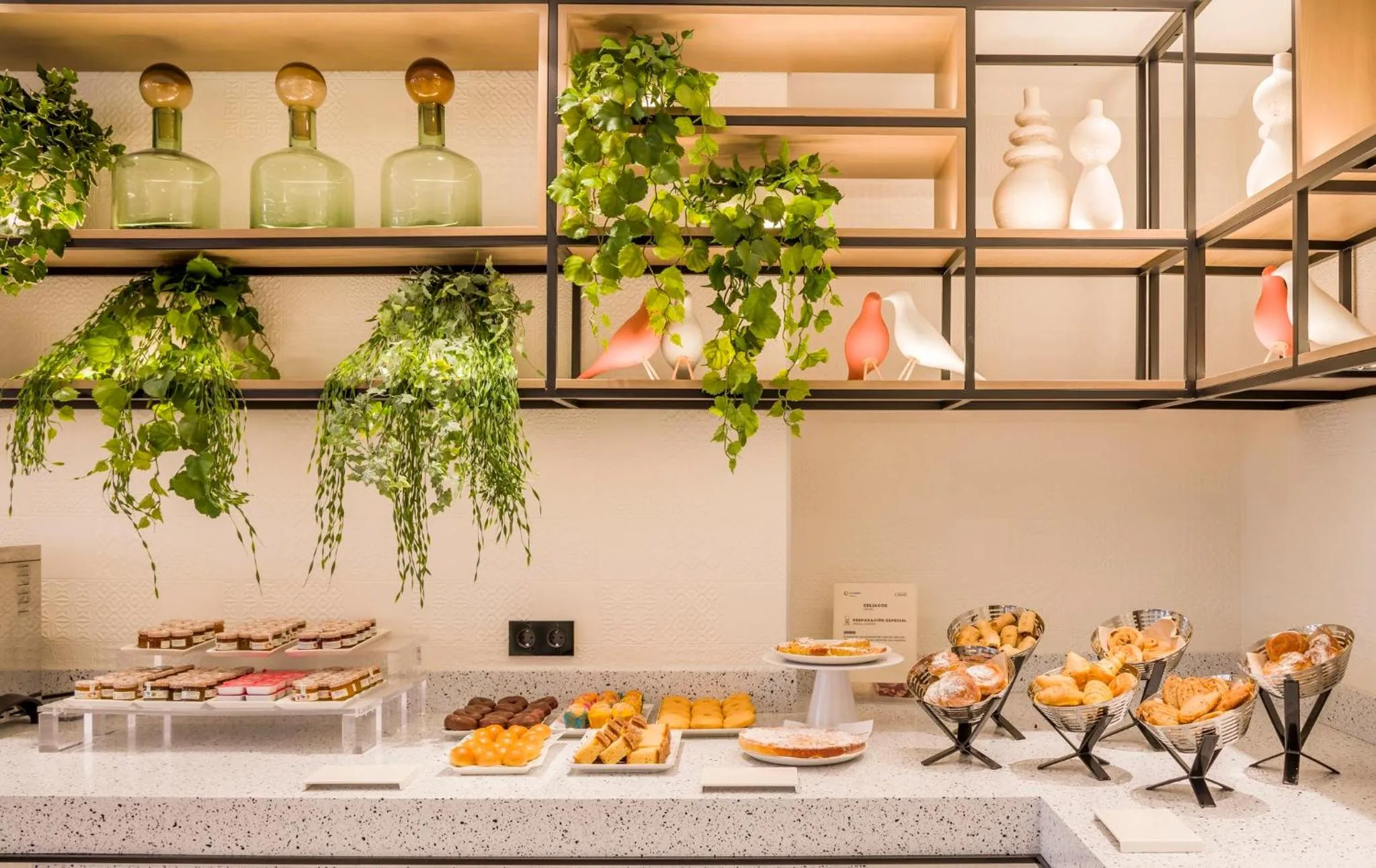 Buffet breakfast in Hotel Ilunion San Sebastián