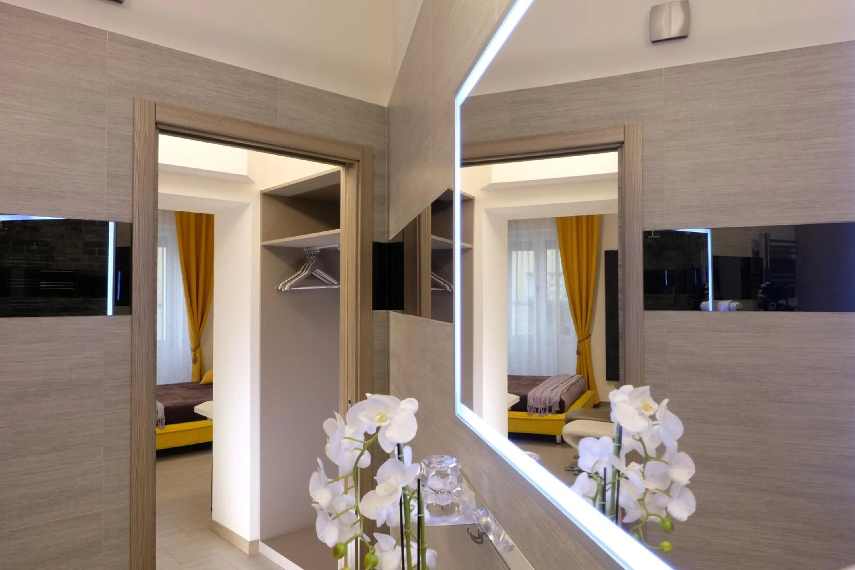 Photo of the whole room in LeNotti Verona