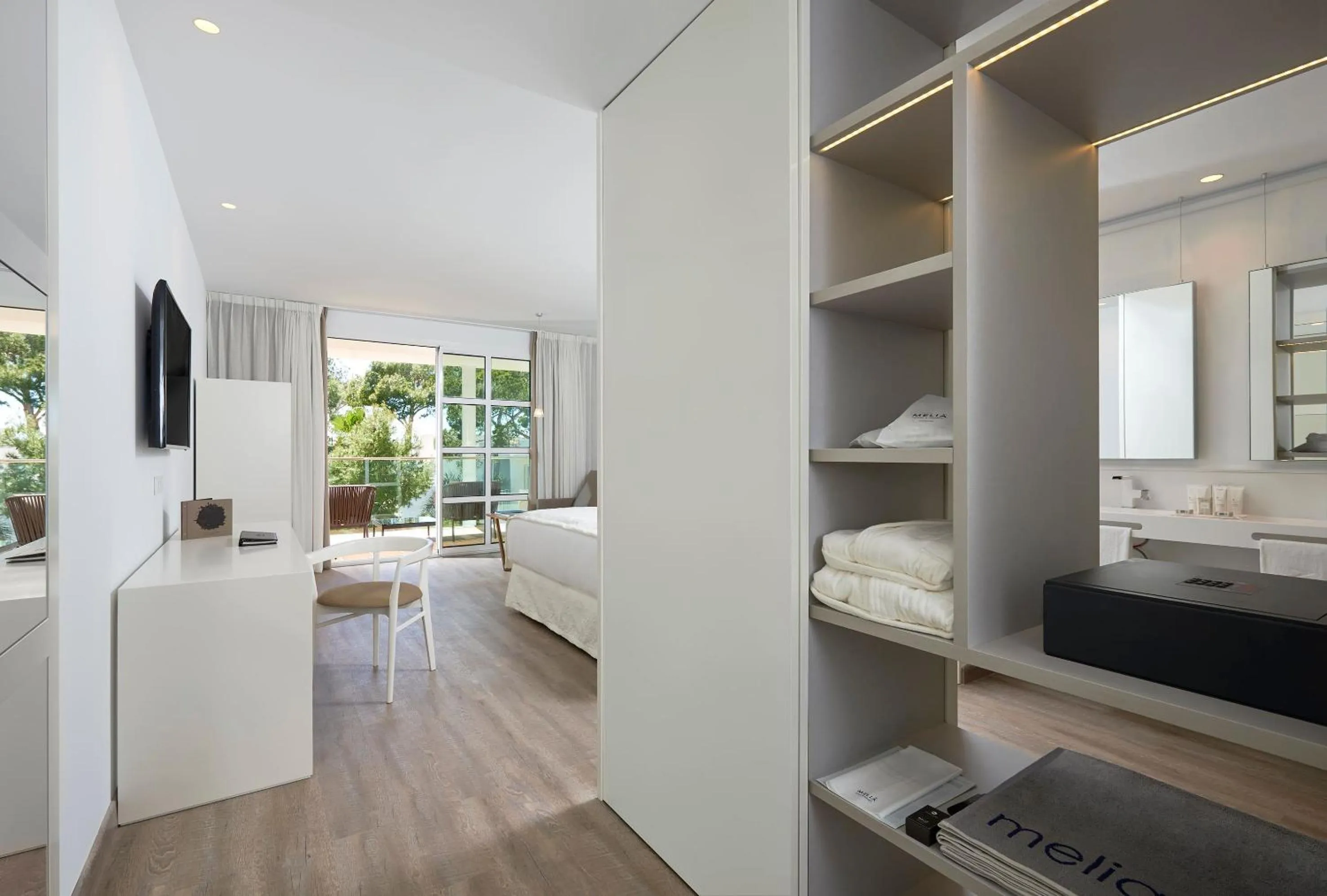 Kitchen or kitchenette in Meliá Cala d'Or Boutique Hotel