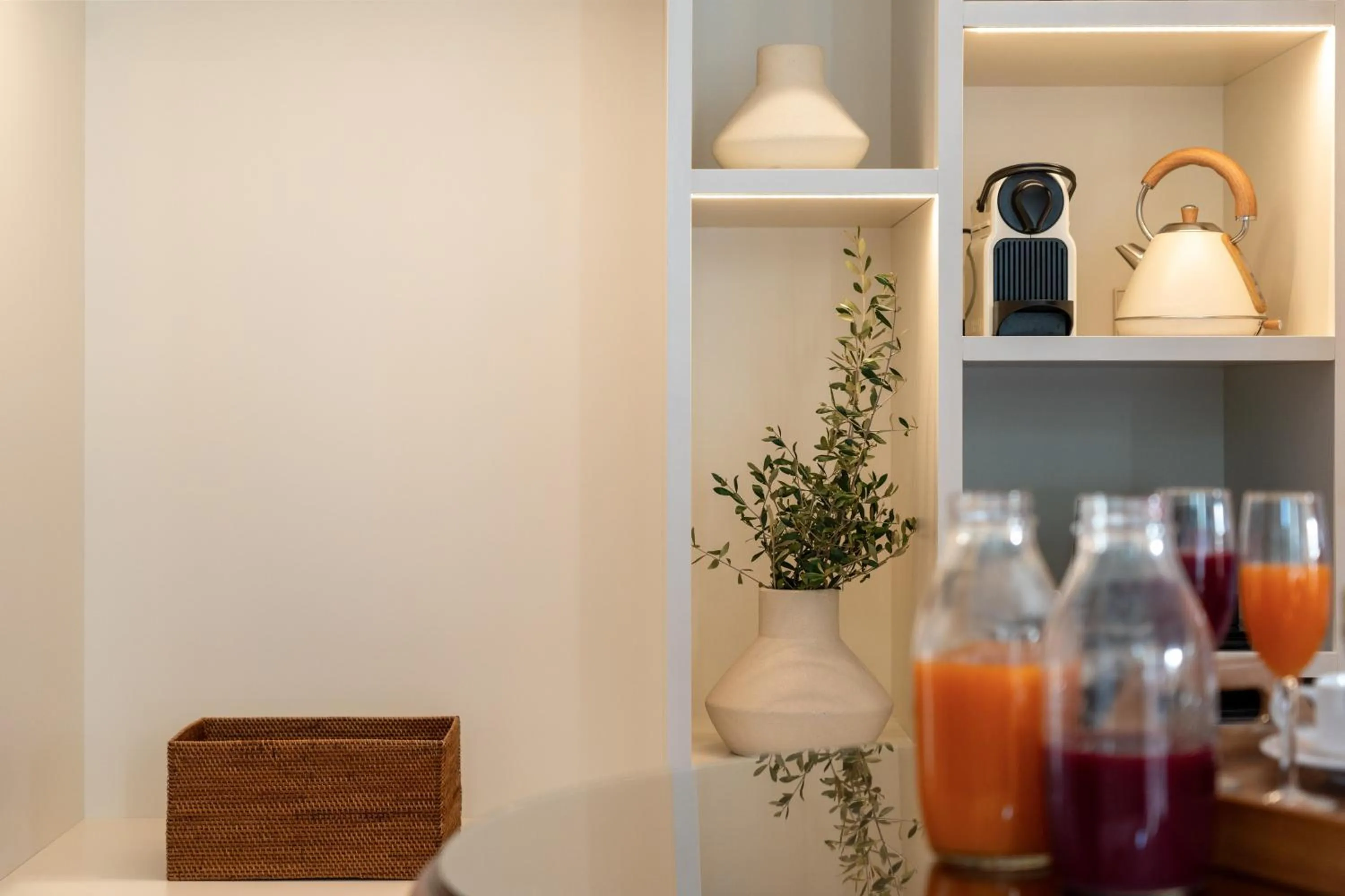Coffee/tea facilities in Melia Cala d'Or Boutique Hotel