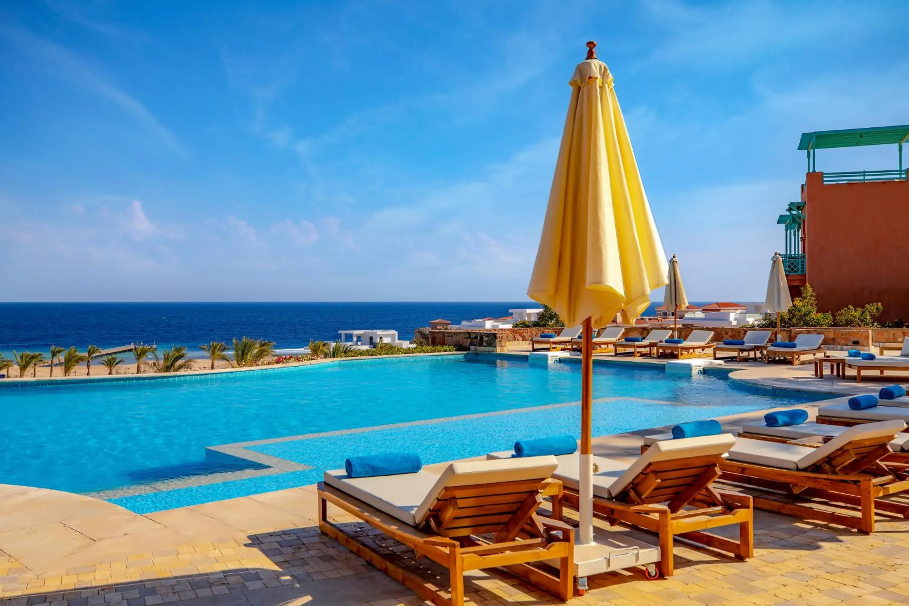 Pool view in Zen Resort Sahl Hasheesh by TBH Hotels Pool view in Zen Resort Sahl Hasheesh by TBH Hotels