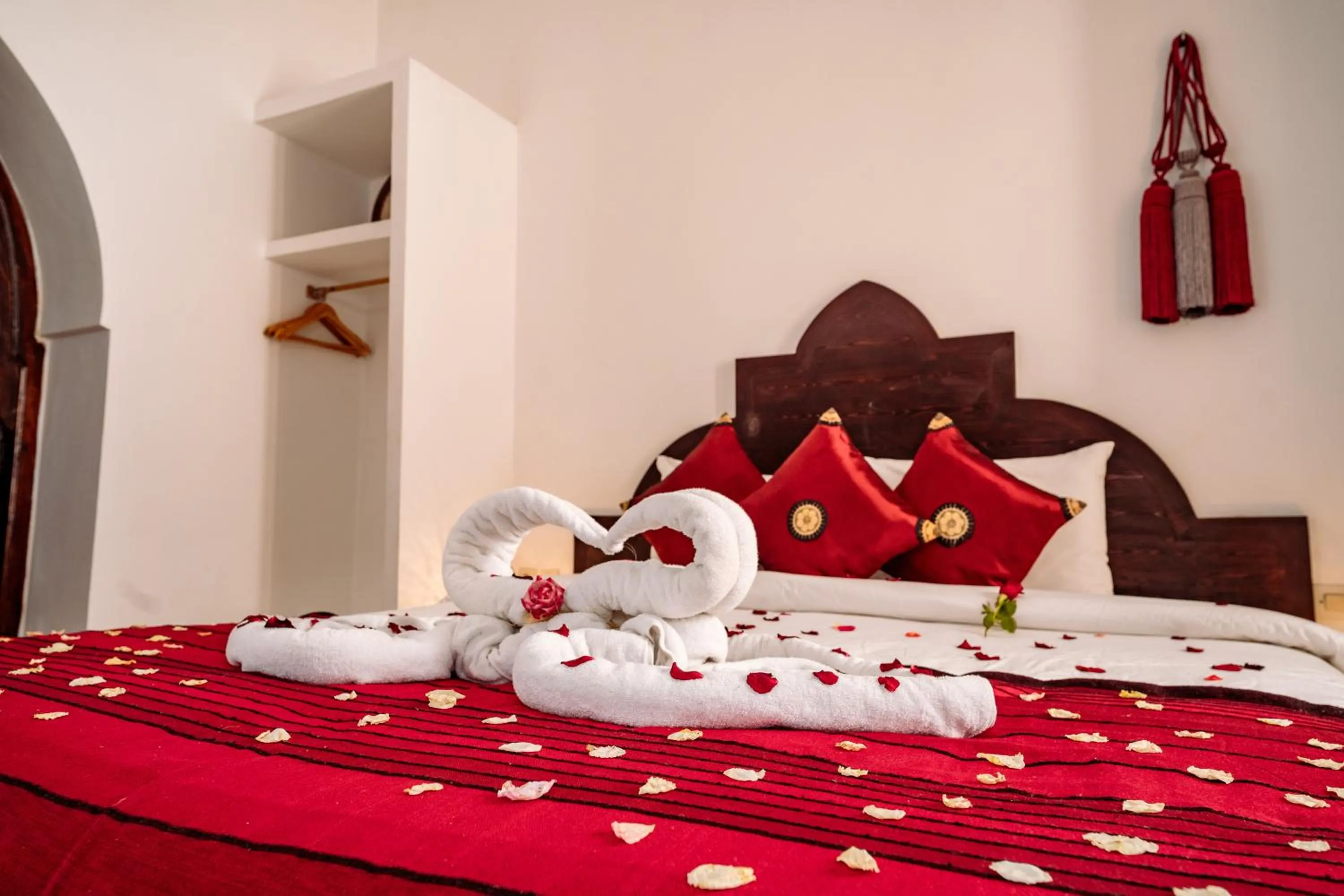 towels, Bed in RIAD AMANA