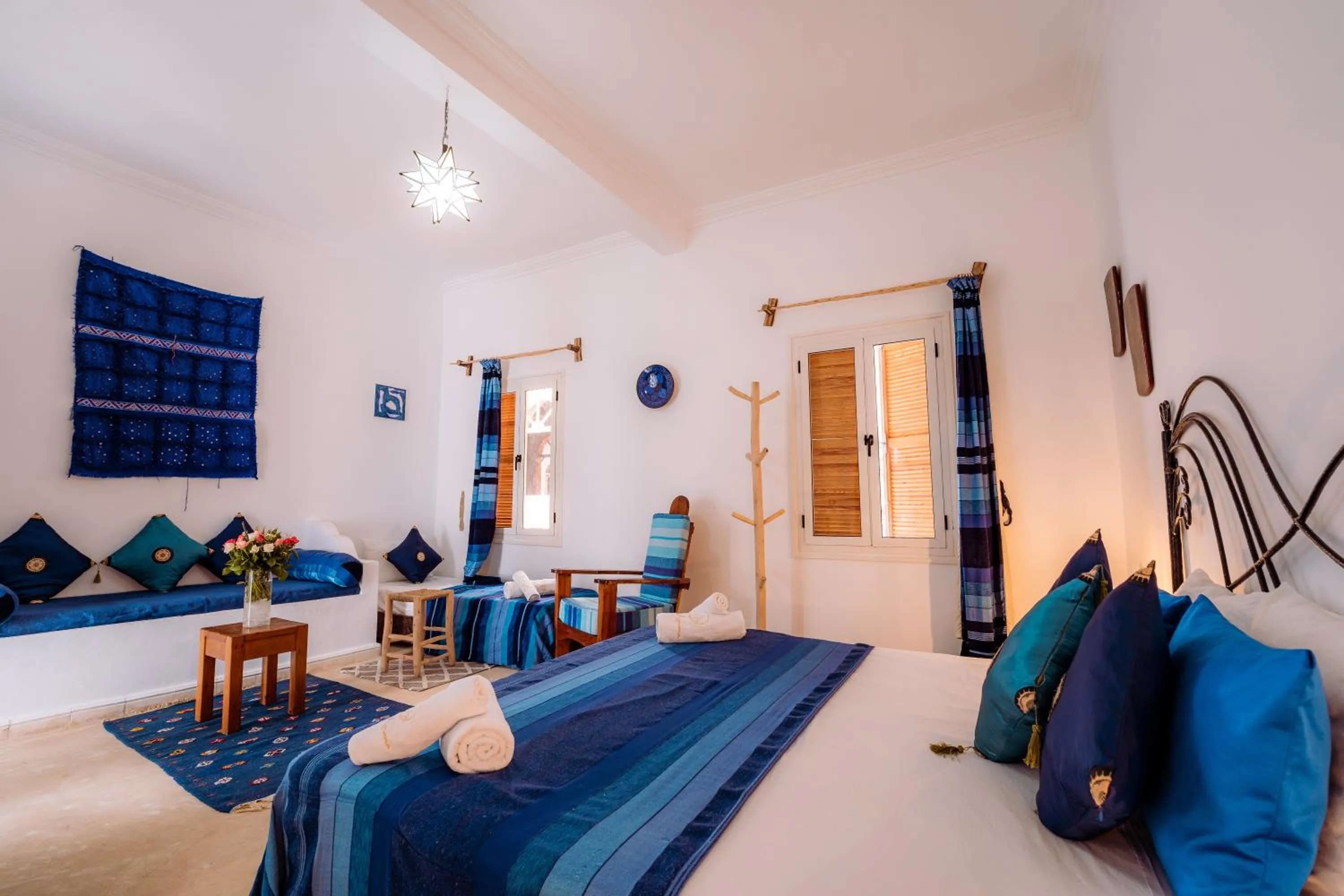 Photo of the whole room, Bed in RIAD AMANA