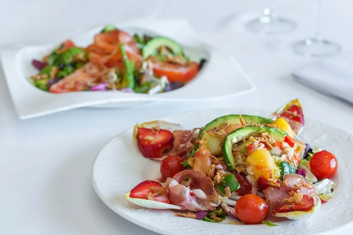 Restaurant/places to eat in Hotel Rey Arturo Burgos