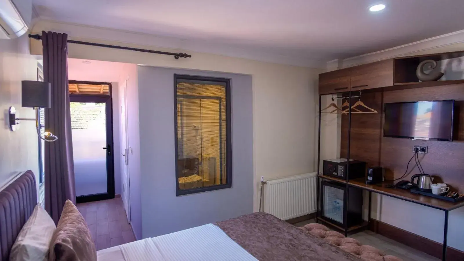 Coffee/tea facilities, Bed in MAÇA OTEL Coffee/tea facilities, Bed in MAÇA OTEL