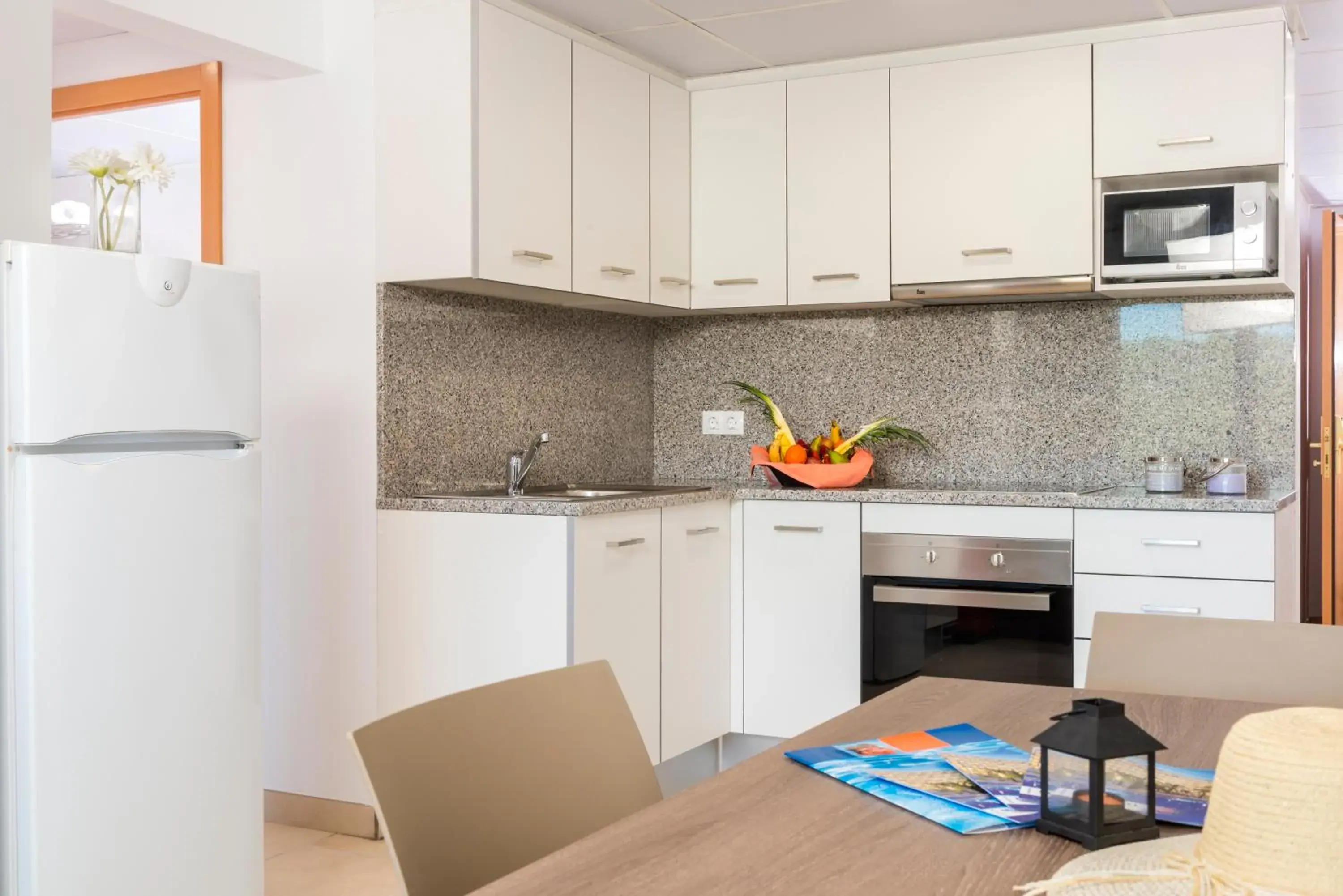 One-Bedroom Apartment with Balcony (2 - 4 Adults) in Apartaments Condado by Marsol One-Bedroom Apartment with Balcony (2 - 4 Adults) in Apartaments Condado by Marsol