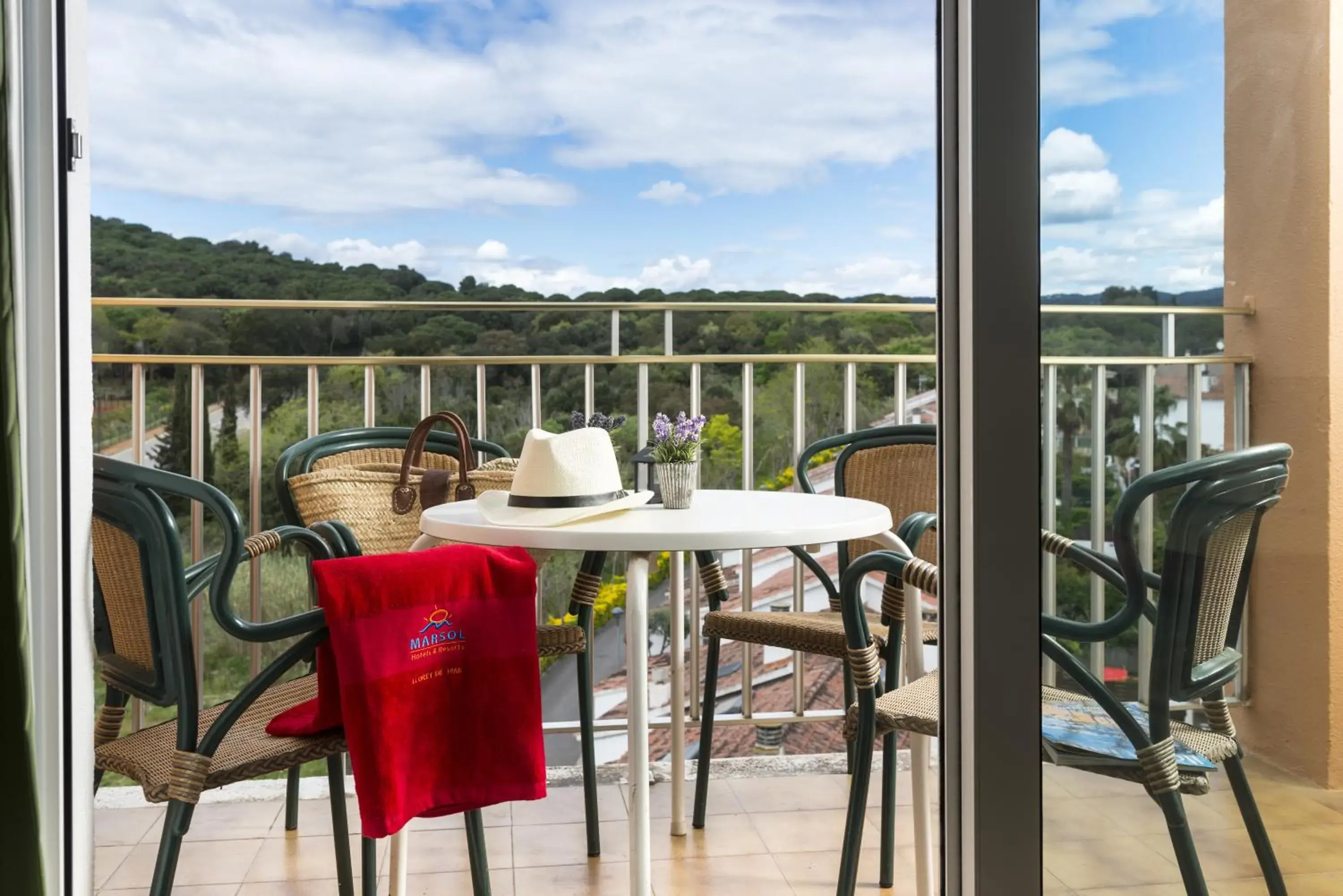 Balcony/Terrace in Apartaments Condado by Marsol Balcony/Terrace in Apartaments Condado by Marsol