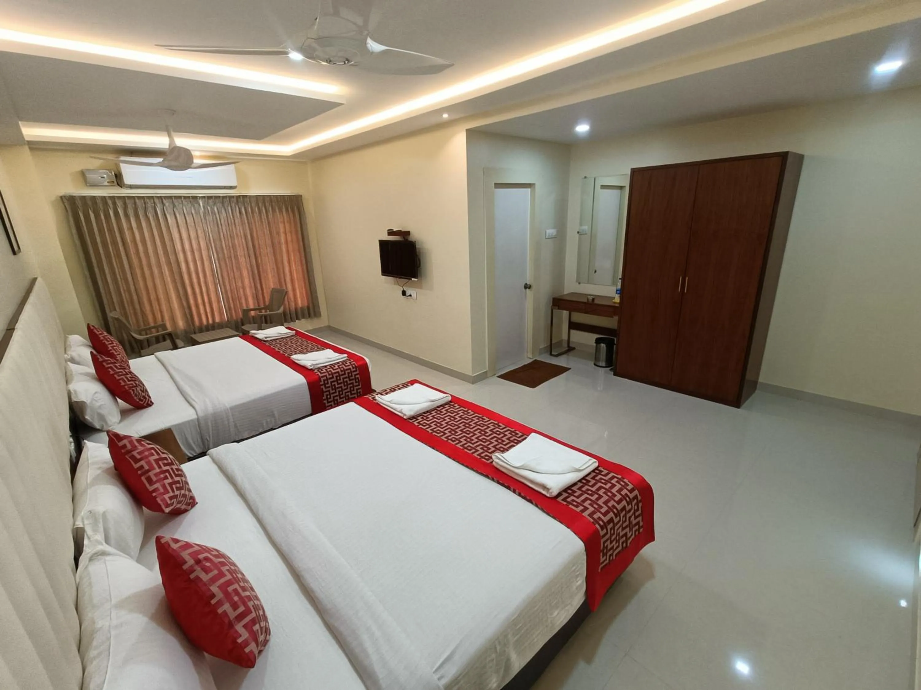 Bed in Sri Aswin Grand