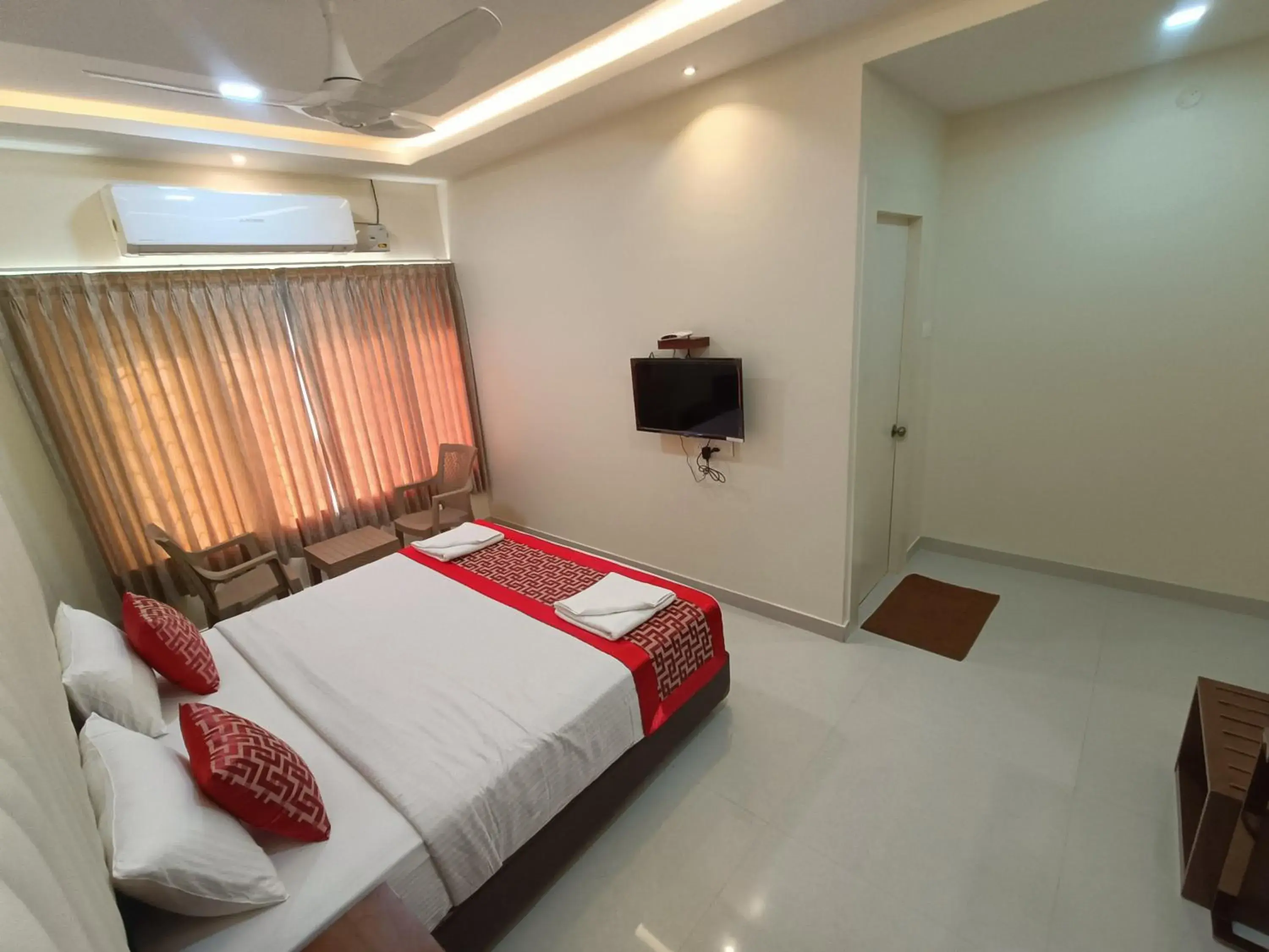 Bed in Sri Aswin Grand Bed in Sri Aswin Grand