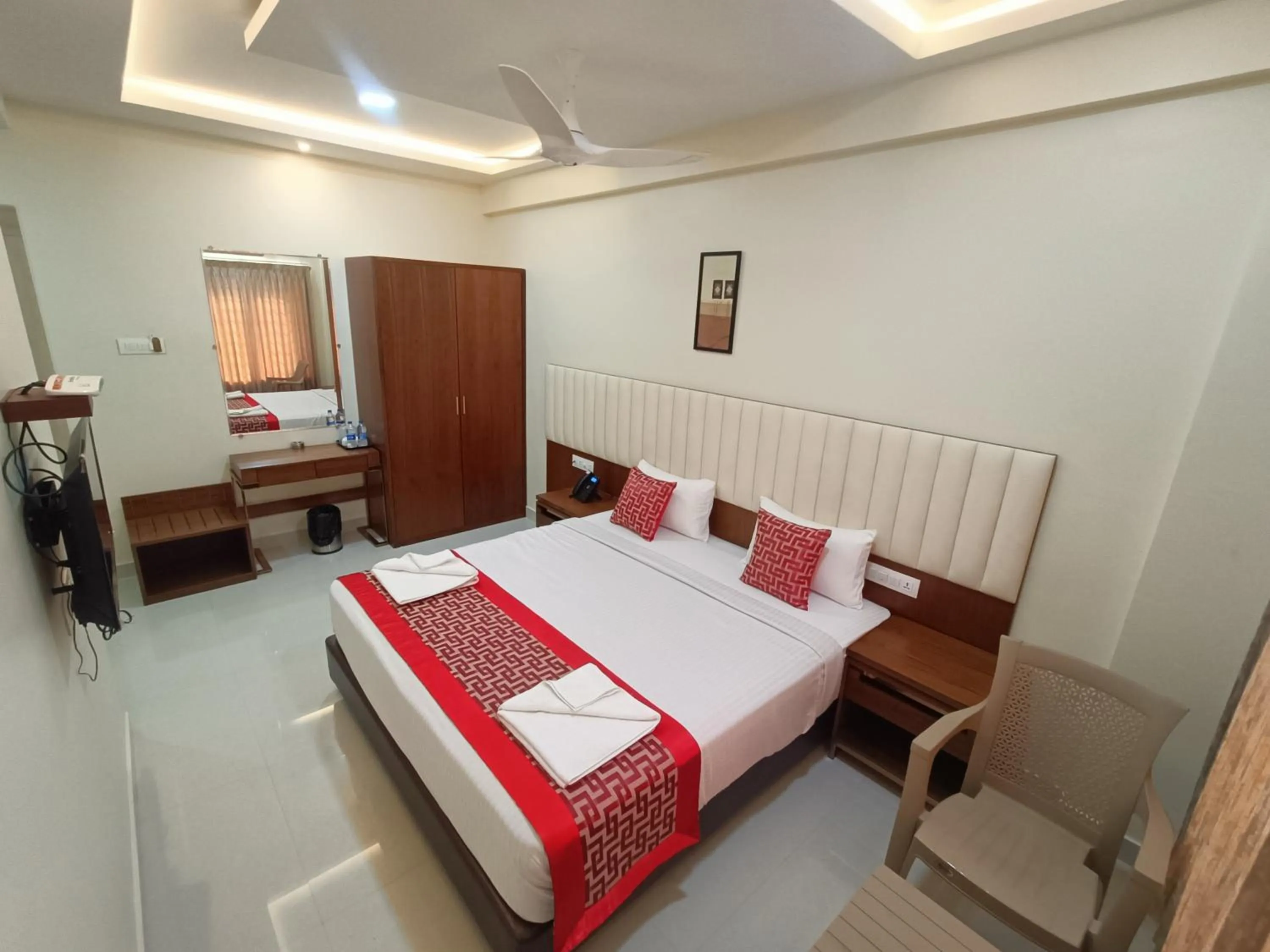 Bed in Sri Aswin Grand