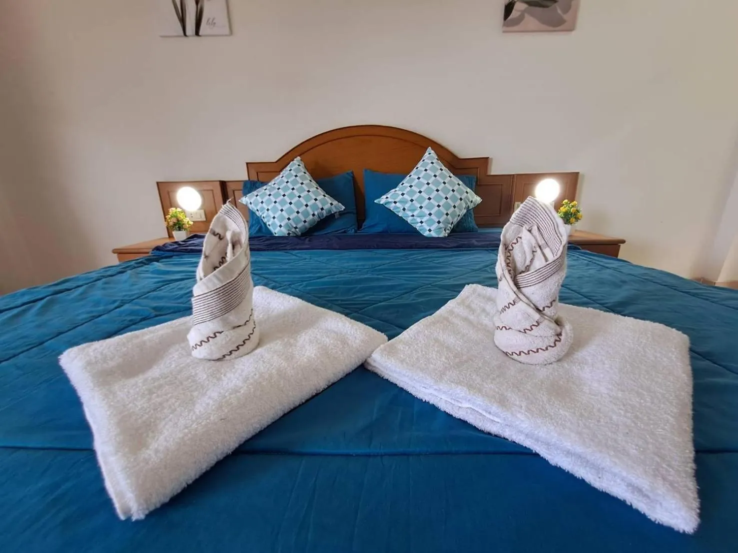 Bed in Pailin Hill Hotel Patong