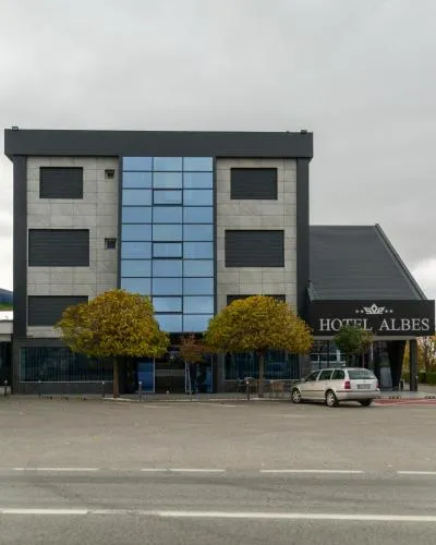 HOTEL ALBES