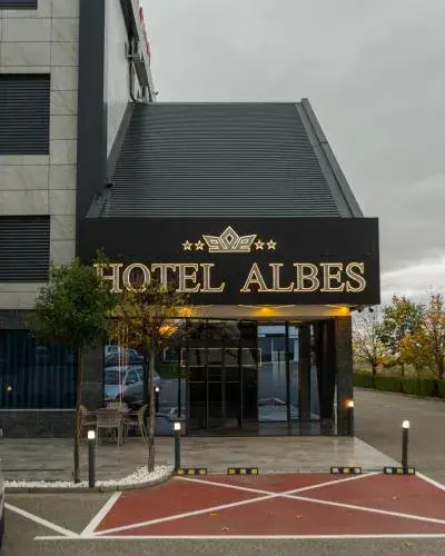 HOTEL ALBES HOTEL ALBES