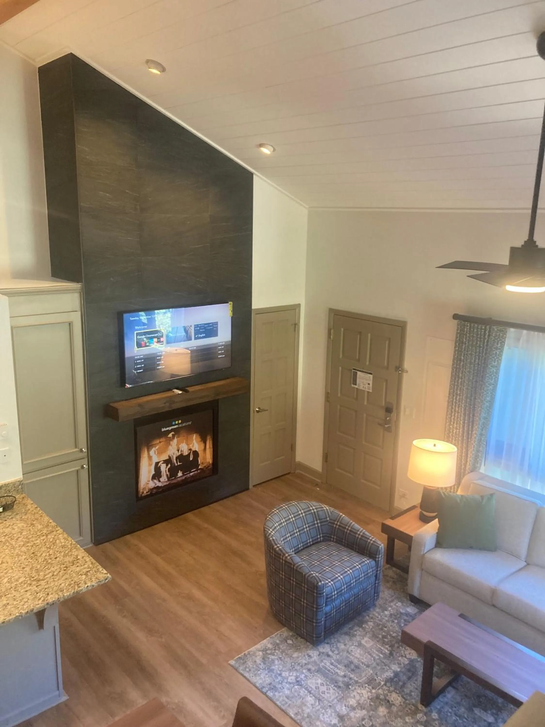 TV and multimedia in Bluegreen's StreamSide at Vail