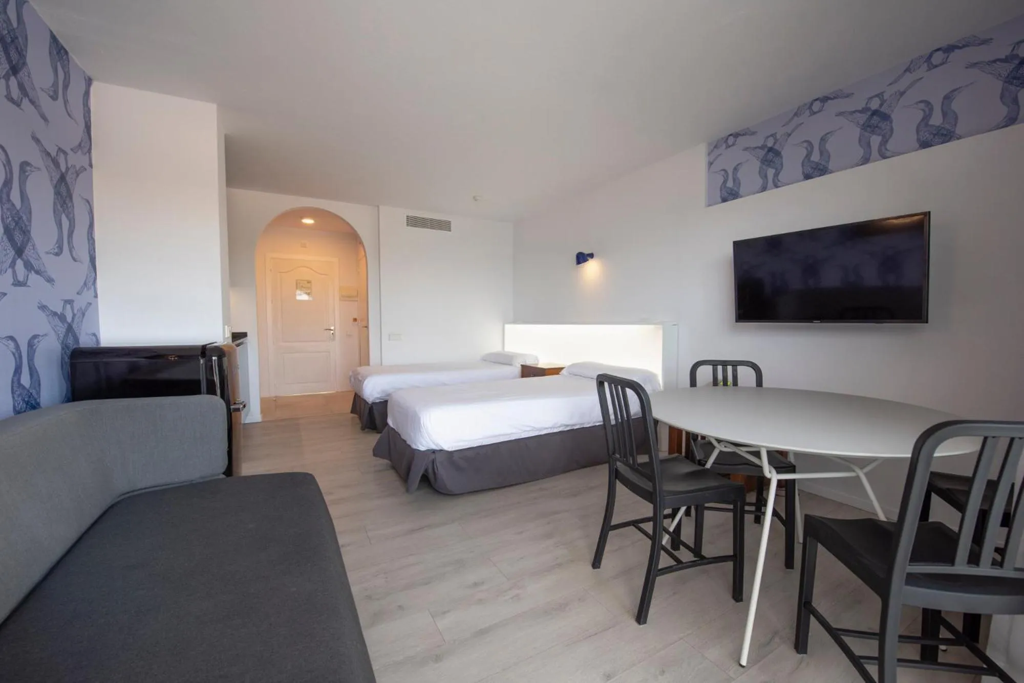 Photo of the whole room, Bed in Apartamentos La Kiki