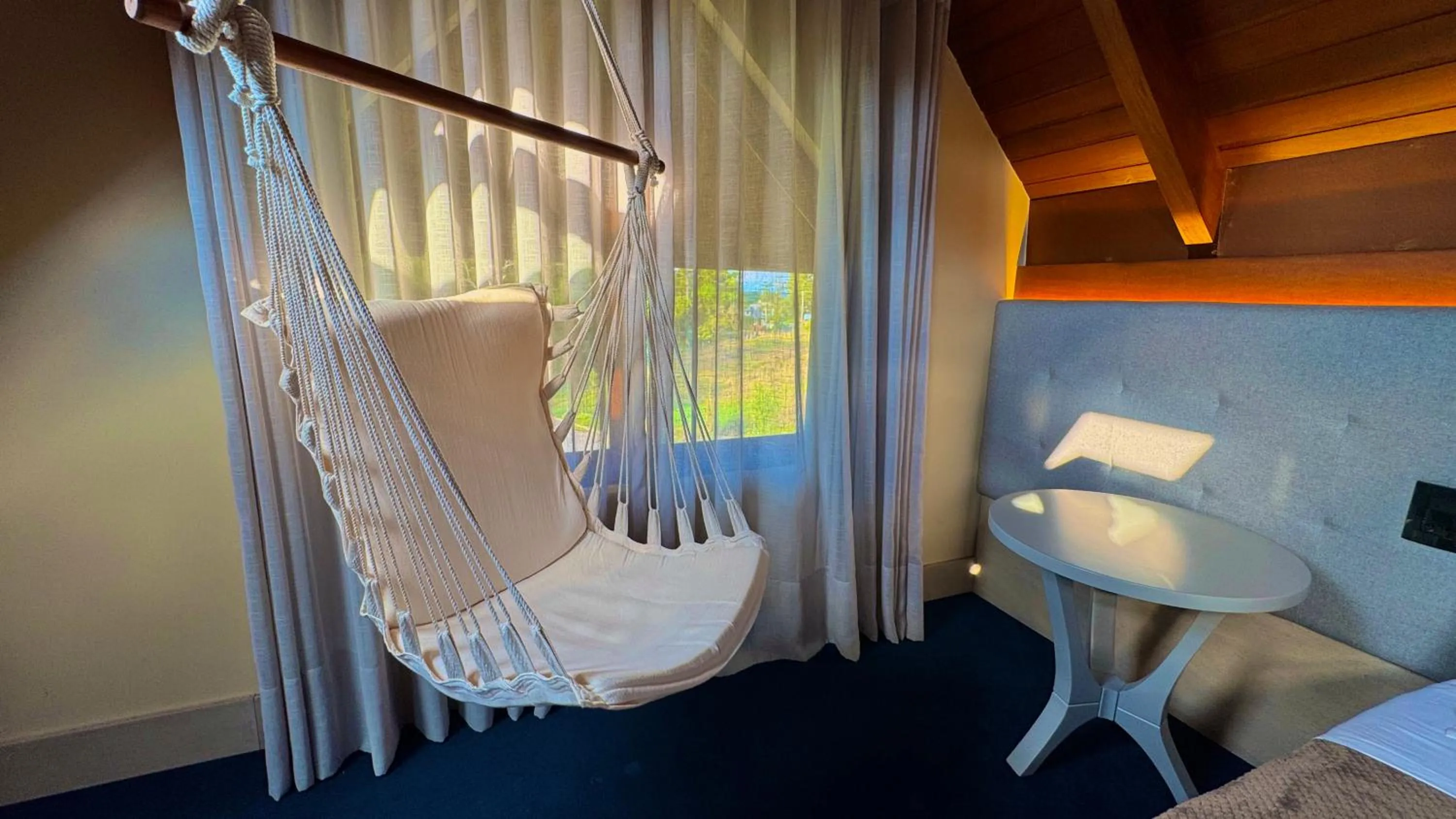 Bedroom, Bed in WoodStone Hotel Fazenda