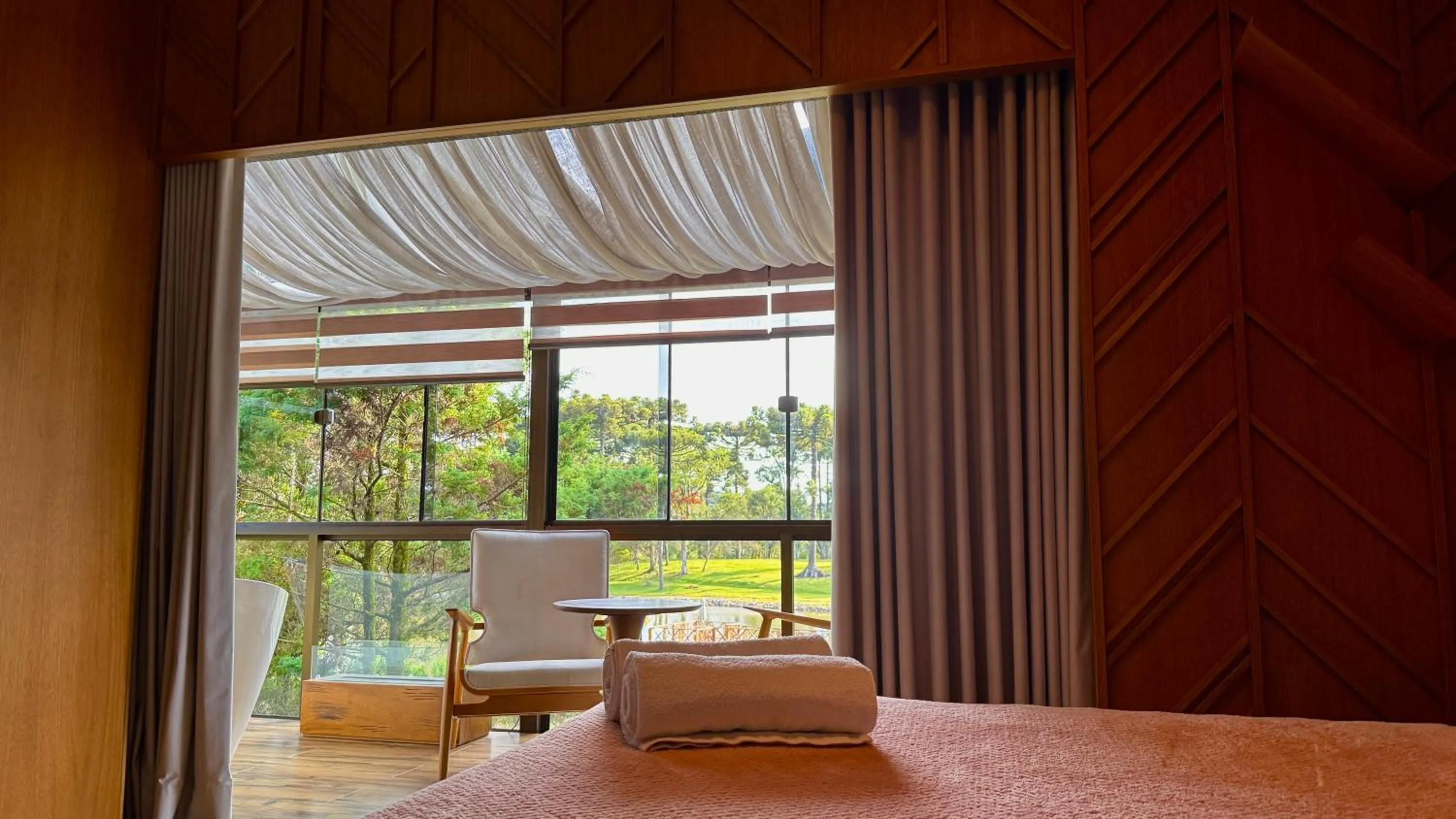 View (from property/room), Bed in WoodStone Hotel Fazenda