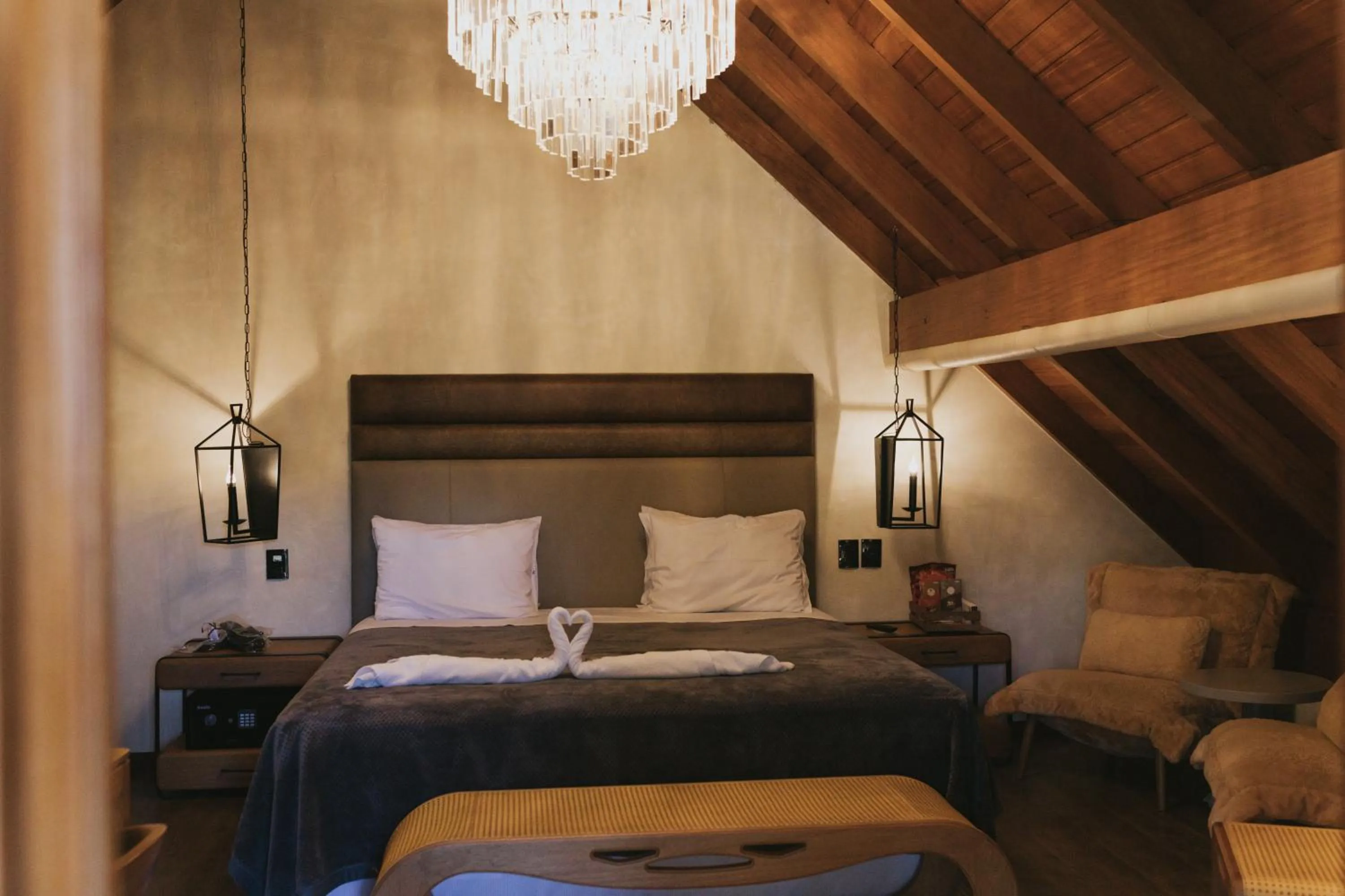 Bed in WoodStone Hotel Fazenda