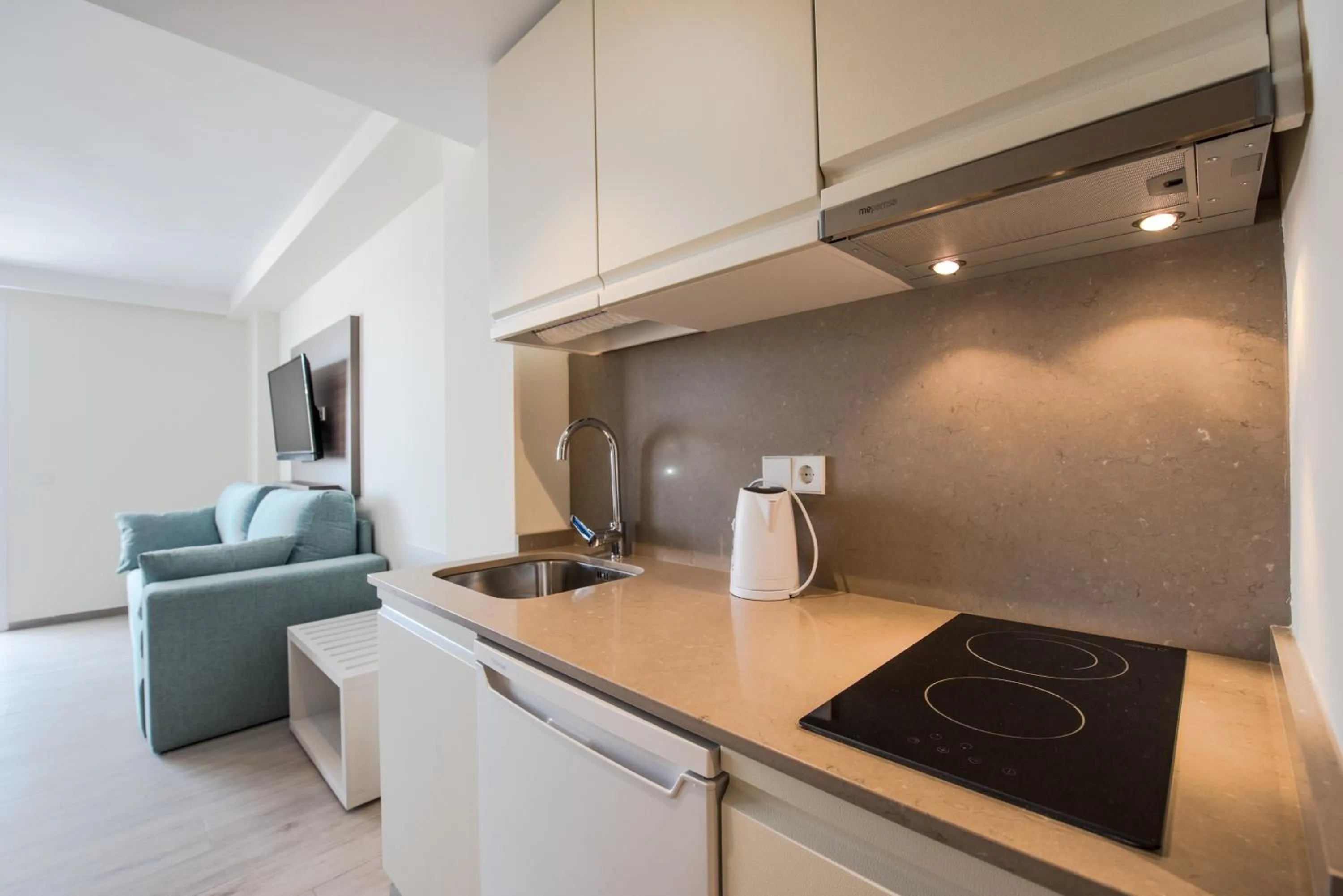 Kitchen or kitchenette in Apartamentos Los Angeles