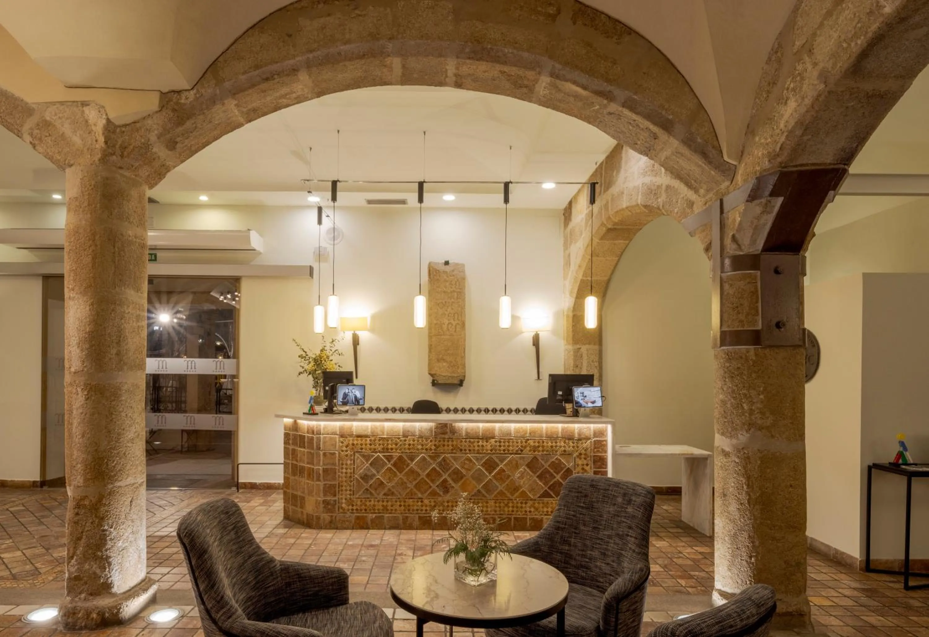 Lobby or reception in Hotel Ilunion Mérida Palace