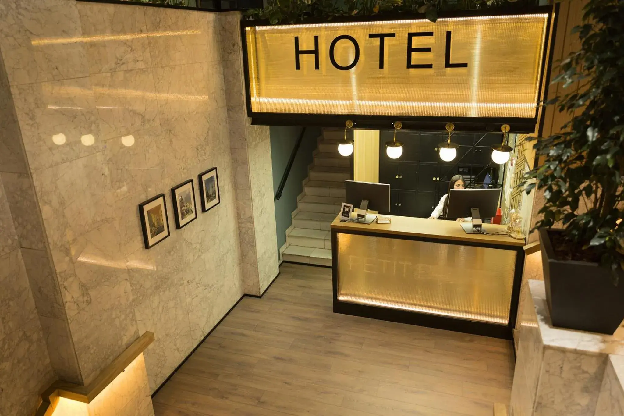 Lobby or reception in Petit Palace Alcalá Lobby or reception in Petit Palace Alcalá