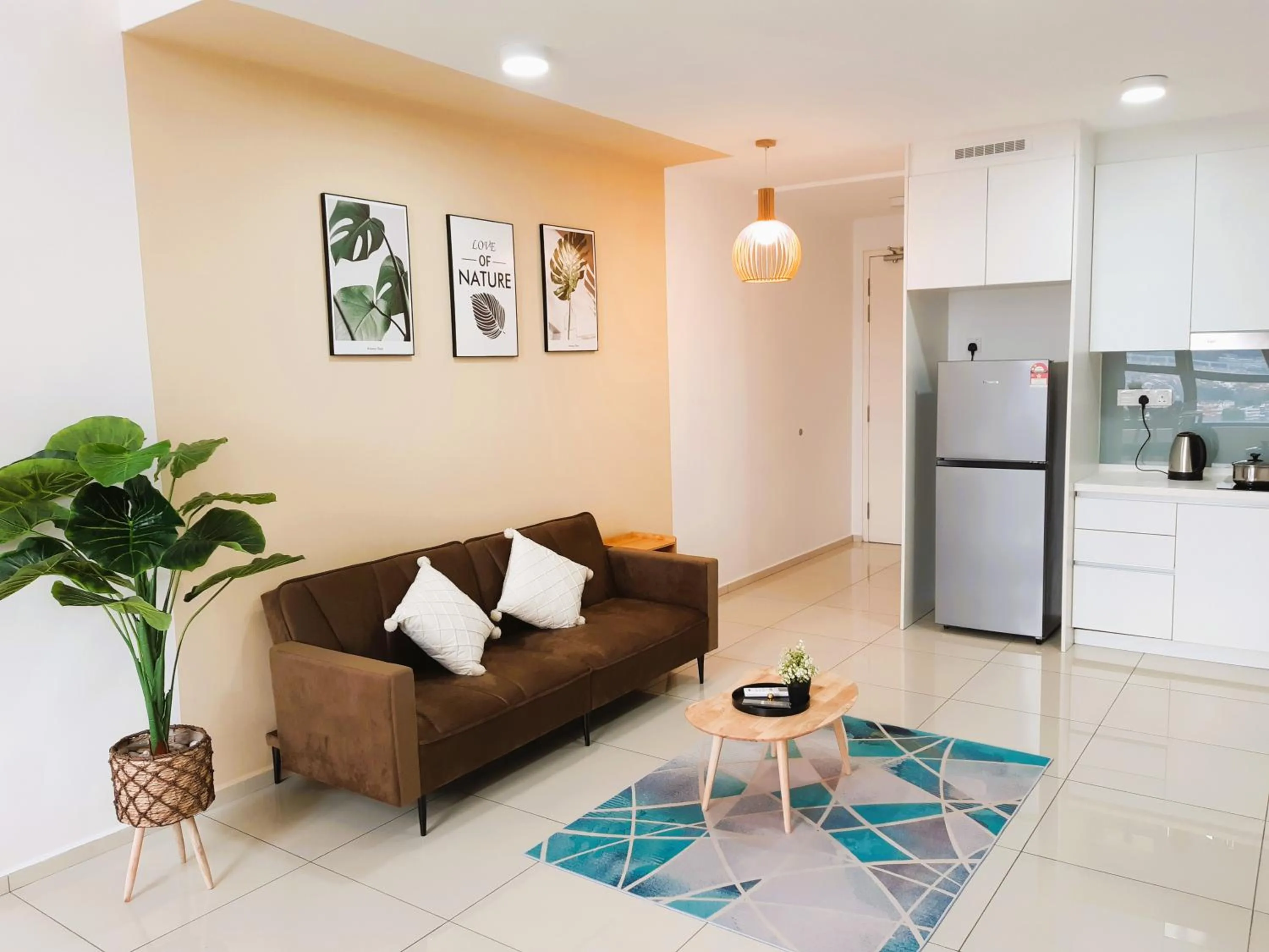 Living room in EkoCheras Duplex Suite by Ohana Home