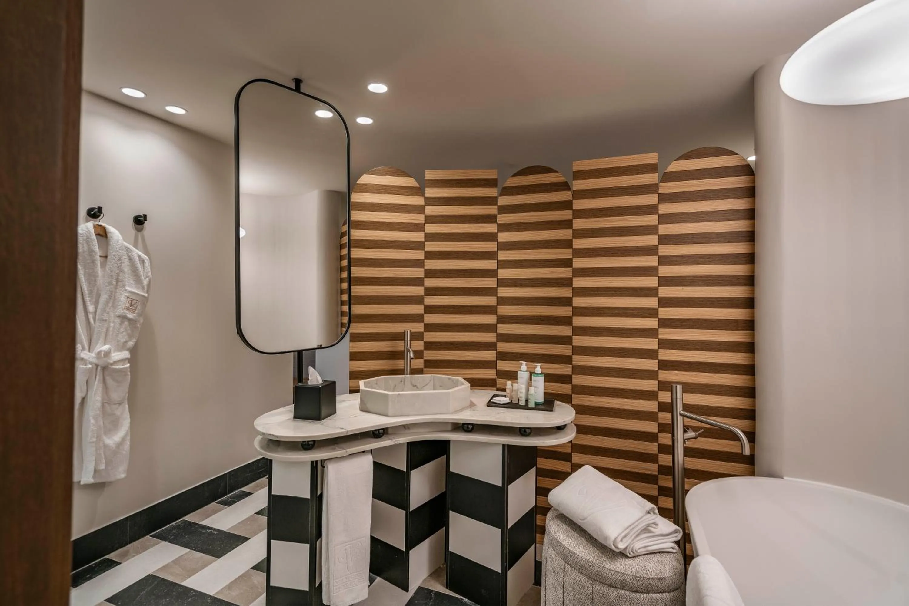 Bathroom in Vincci Soho