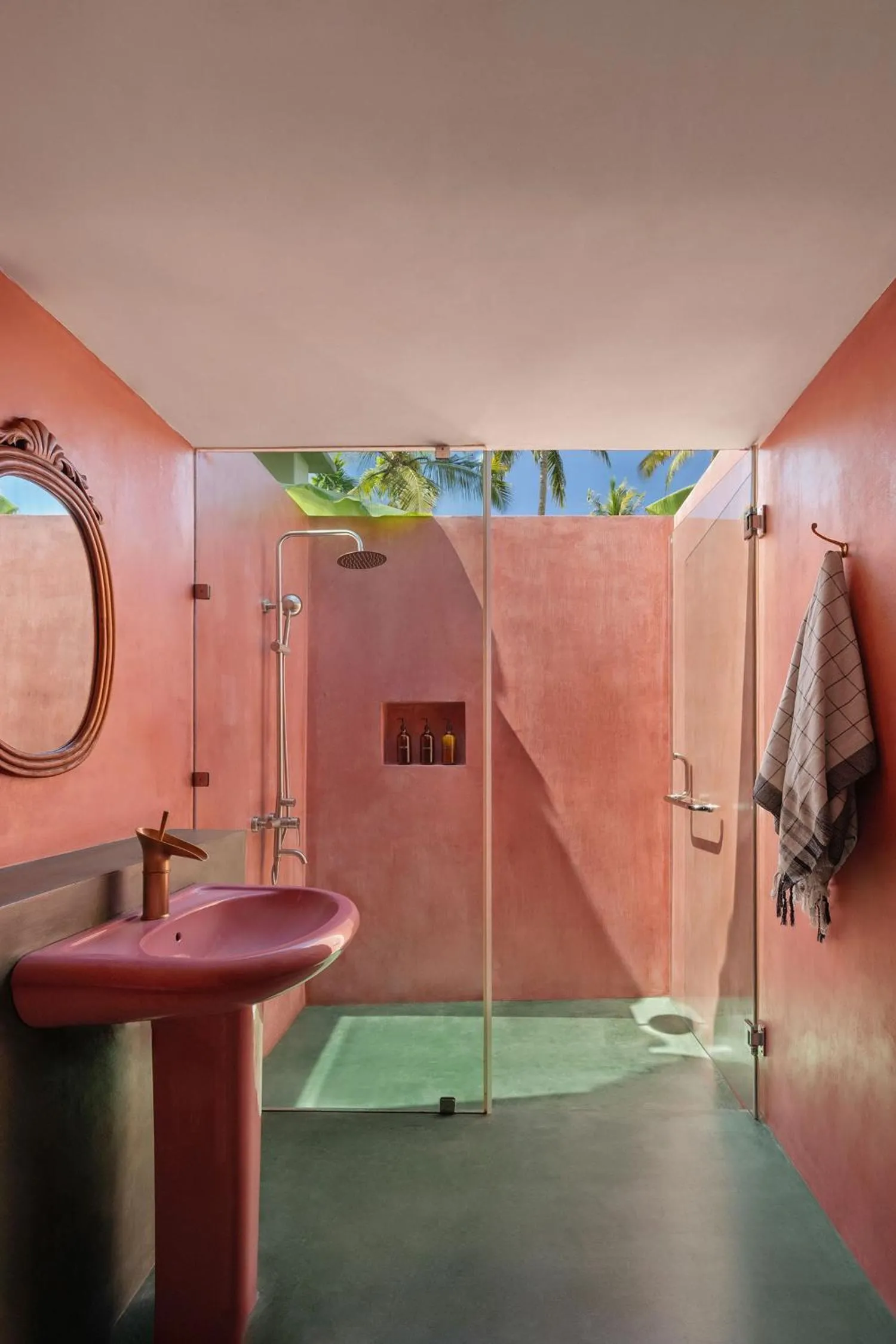 Shower in Casa Tikiri - BOUTIQUE HOTEL Adults-Only
