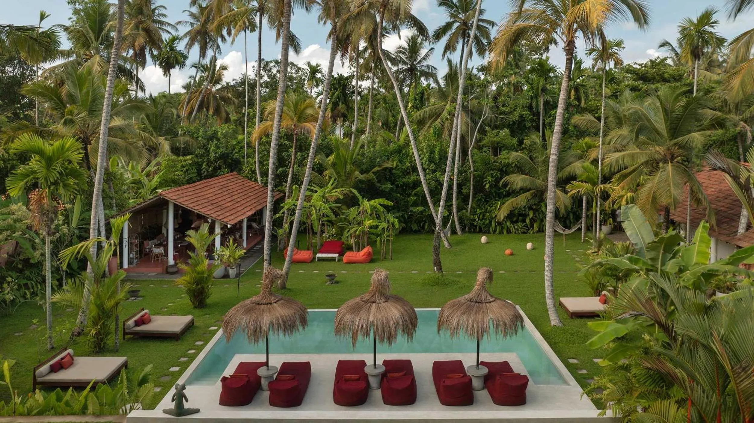 Swimming pool in Casa Tikiri - BOUTIQUE HOTEL Adults-Only
