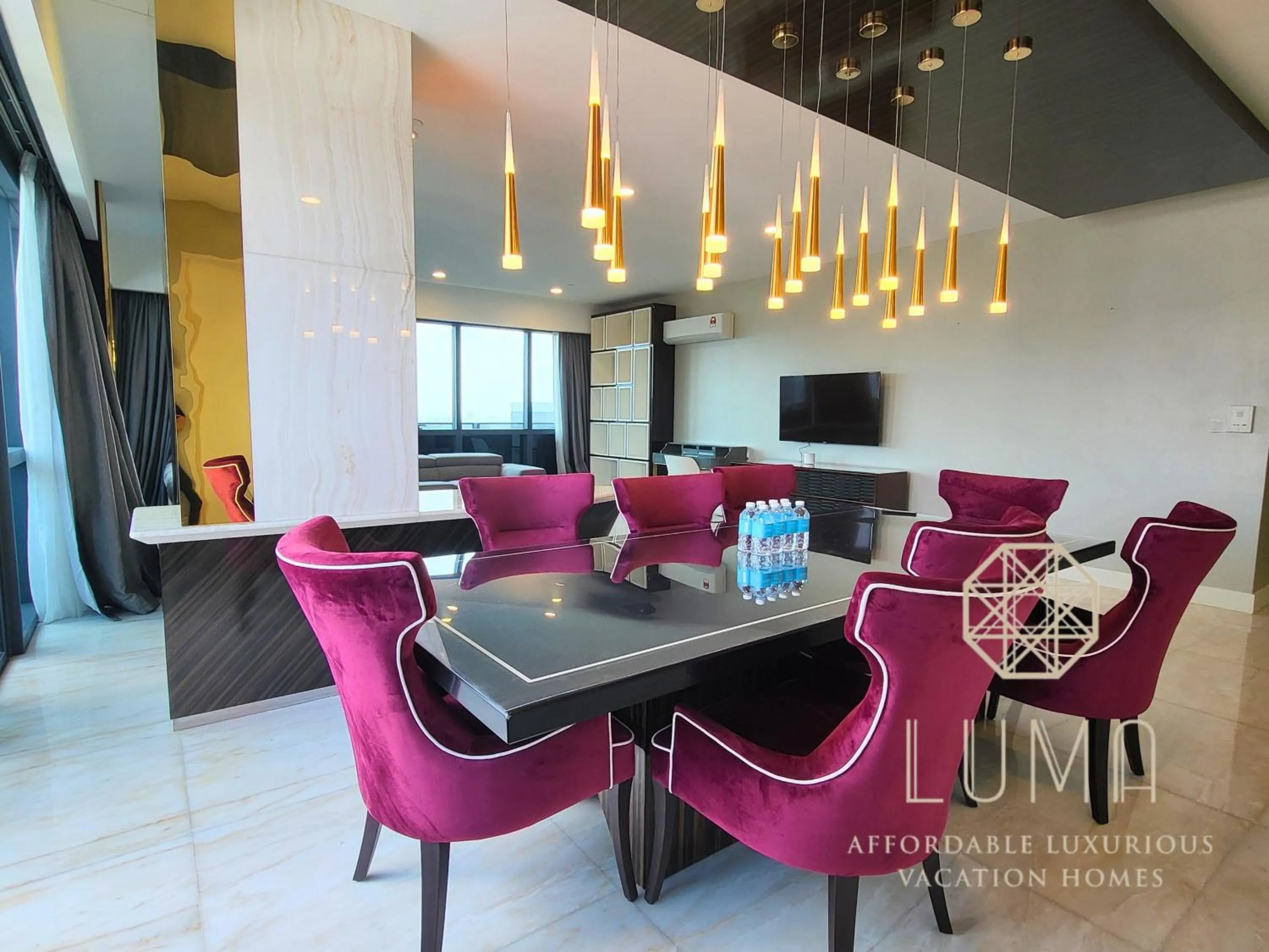 Dining area in The Platinum 2 Kuala Lumpur by LUMA