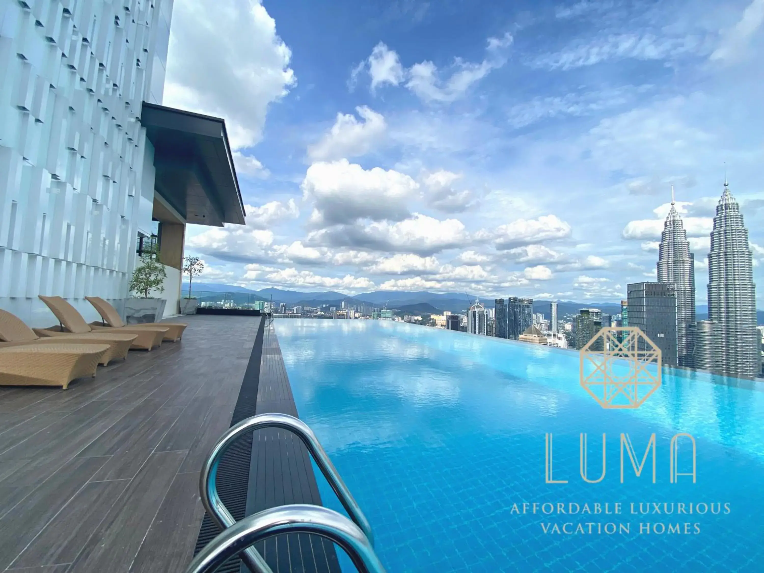 Swimming pool in The Platinum 2 Kuala Lumpur by LUMA Swimming pool in The Platinum 2 Kuala Lumpur by LUMA