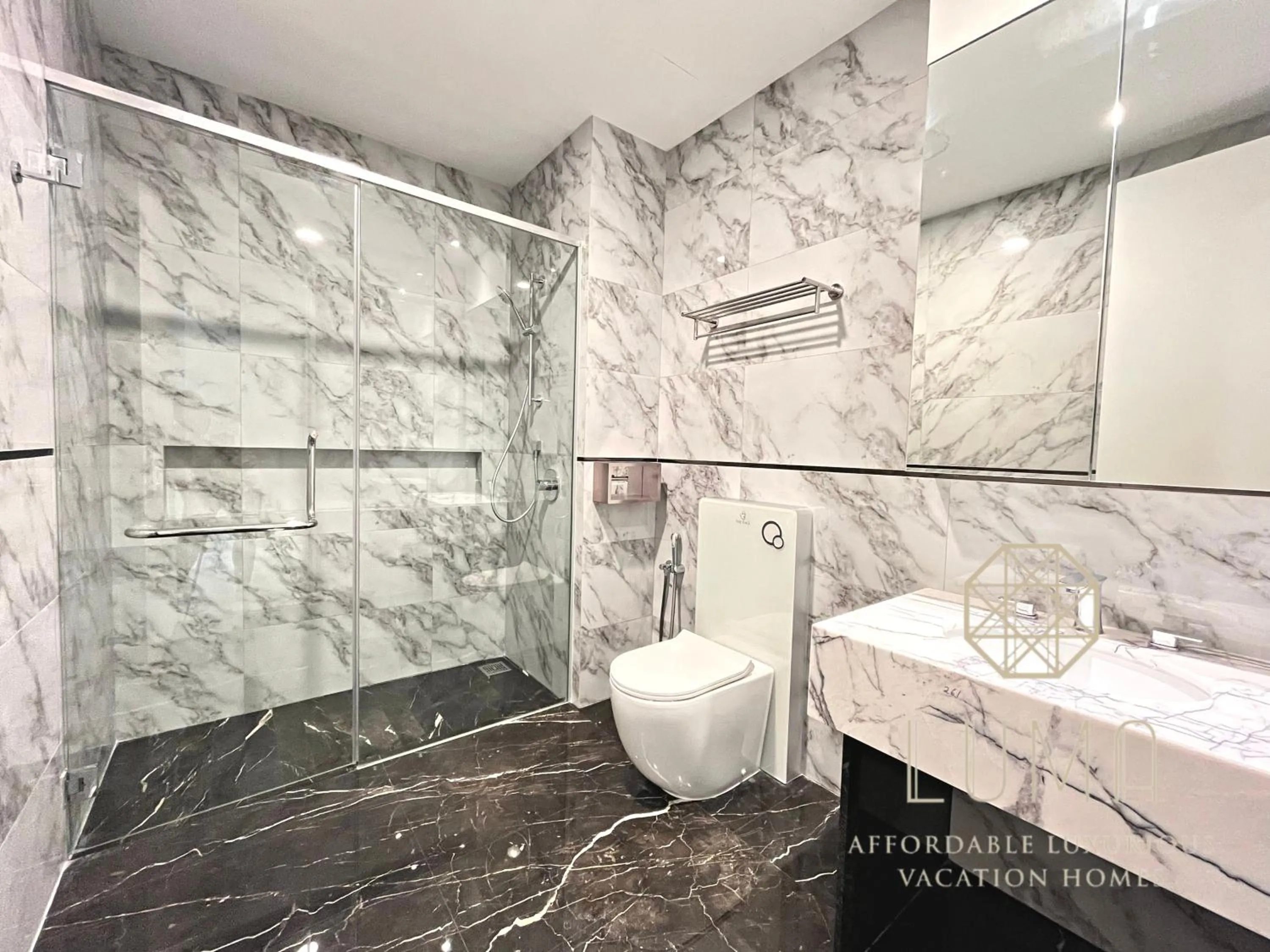Shower in The Platinum 2 Kuala Lumpur by LUMA