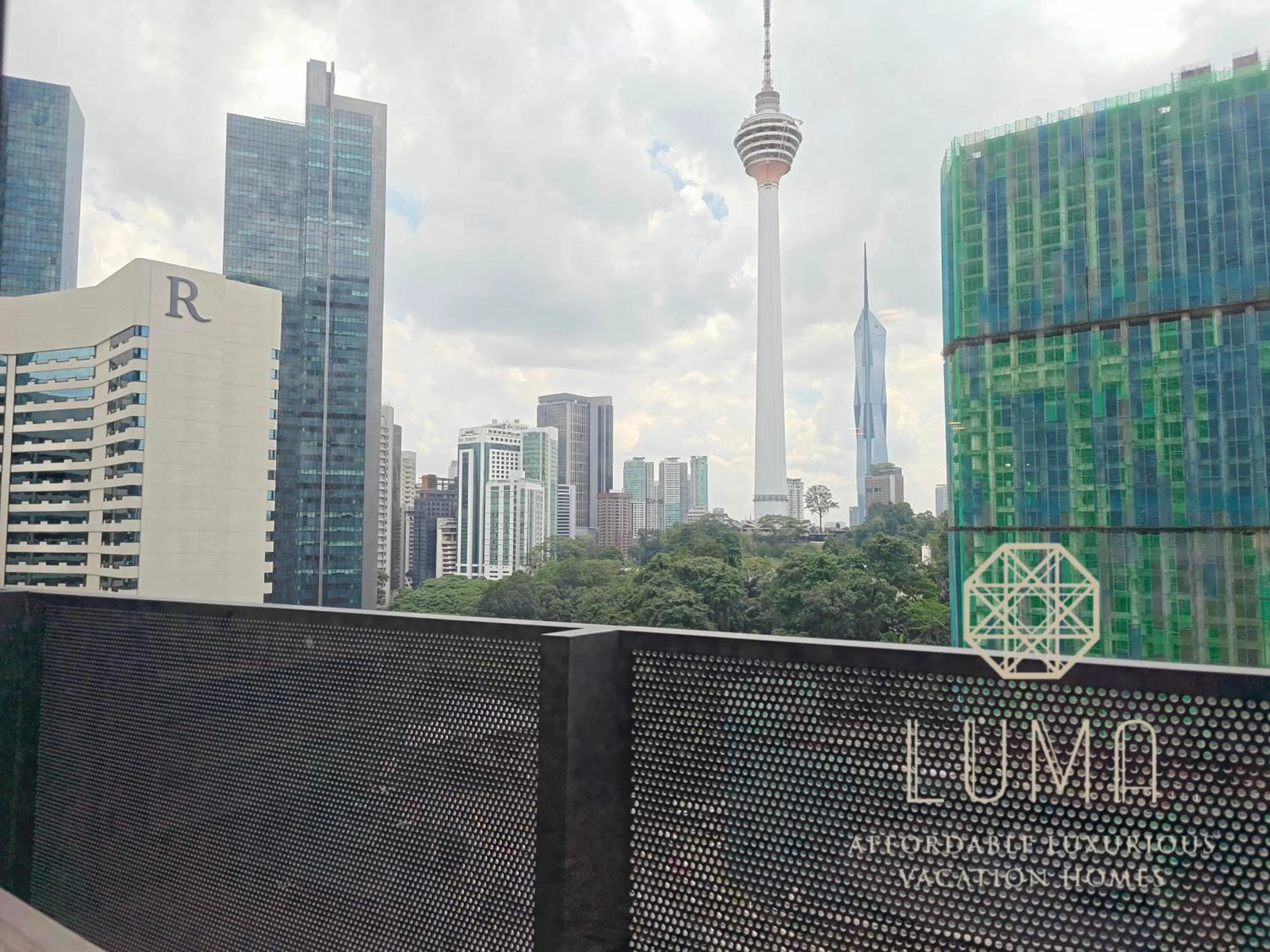 City view in The Platinum 2 Kuala Lumpur by LUMA