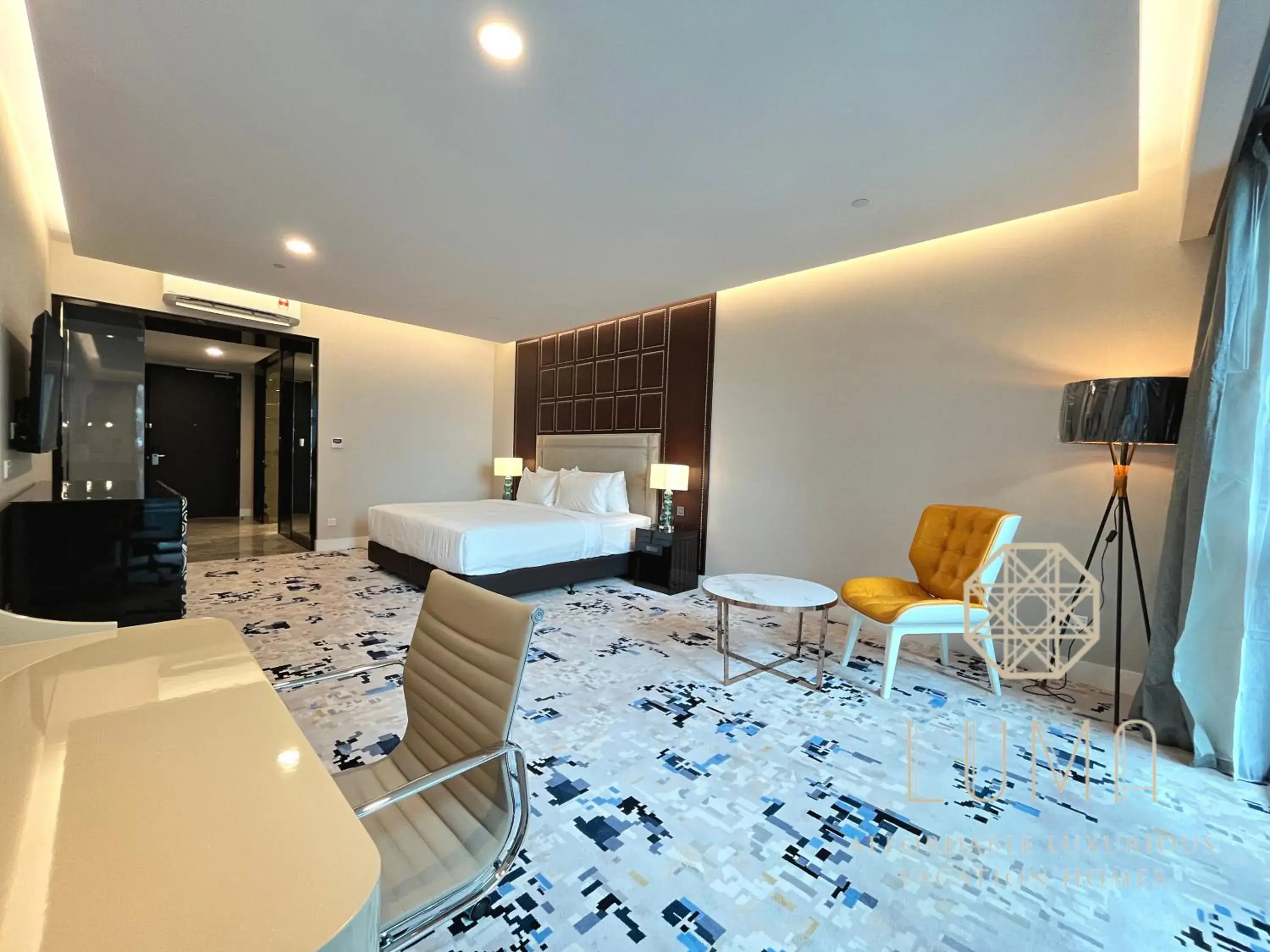 Deluxe King Bed Room in The Platinum 2 Kuala Lumpur by LUMA Deluxe King Bed Room in The Platinum 2 Kuala Lumpur by LUMA