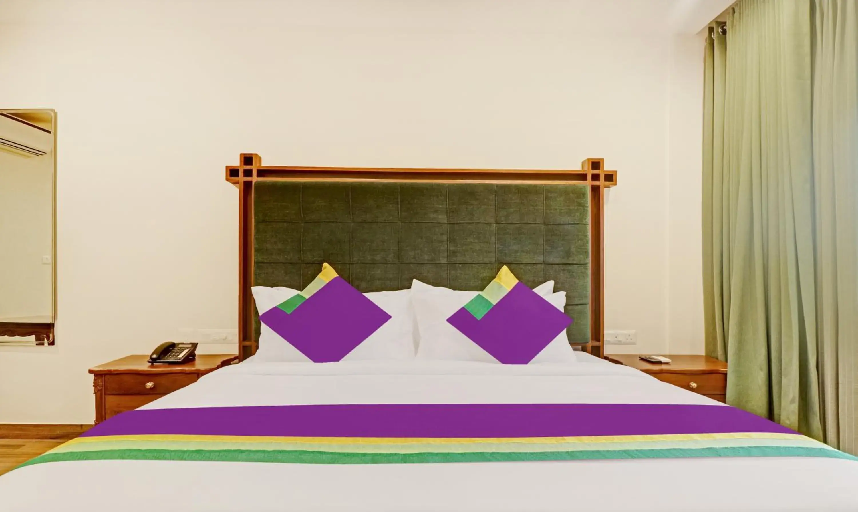 Bedroom, Bed in Treebo Premium Vahada 7 Minutes Drive From Ambalapuzha Sree Krishna Swamy Temple Bedroom, Bed in Treebo Premium Vahada 7 Minutes Drive From Ambalapuzha Sree Krishna Swamy Temple