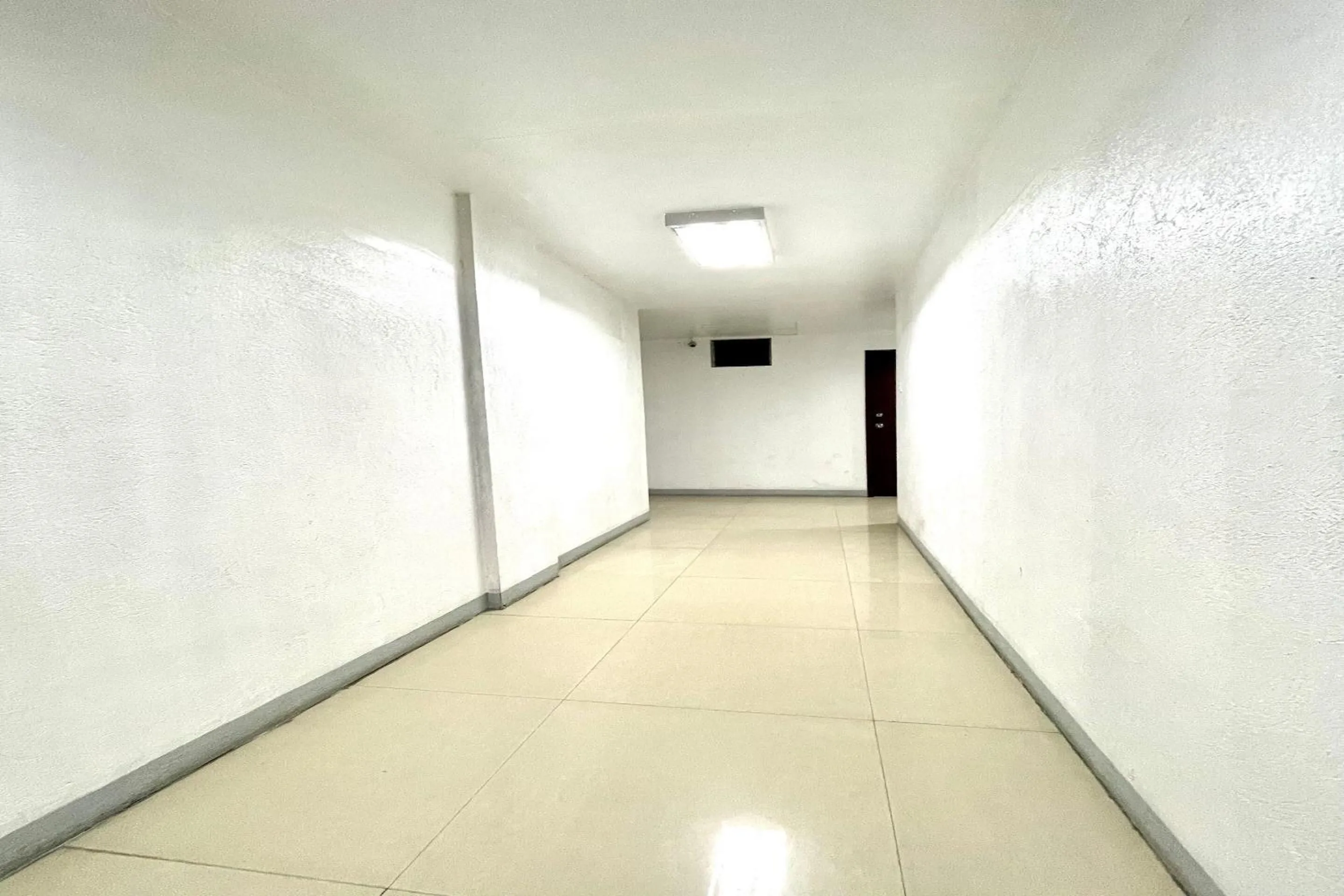 Lobby or reception in OYO 910 Sabaidee Suites