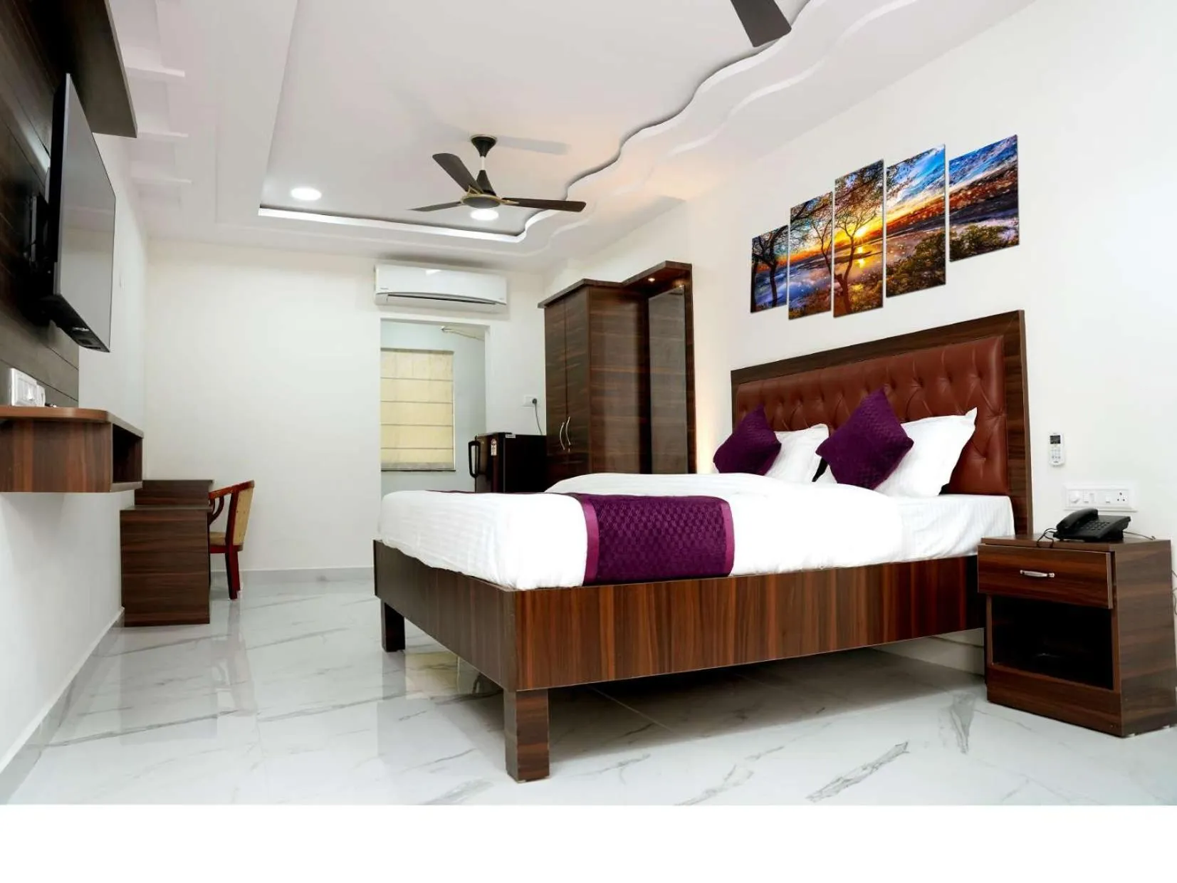 Bed in UNIQUE HOMESTAYS