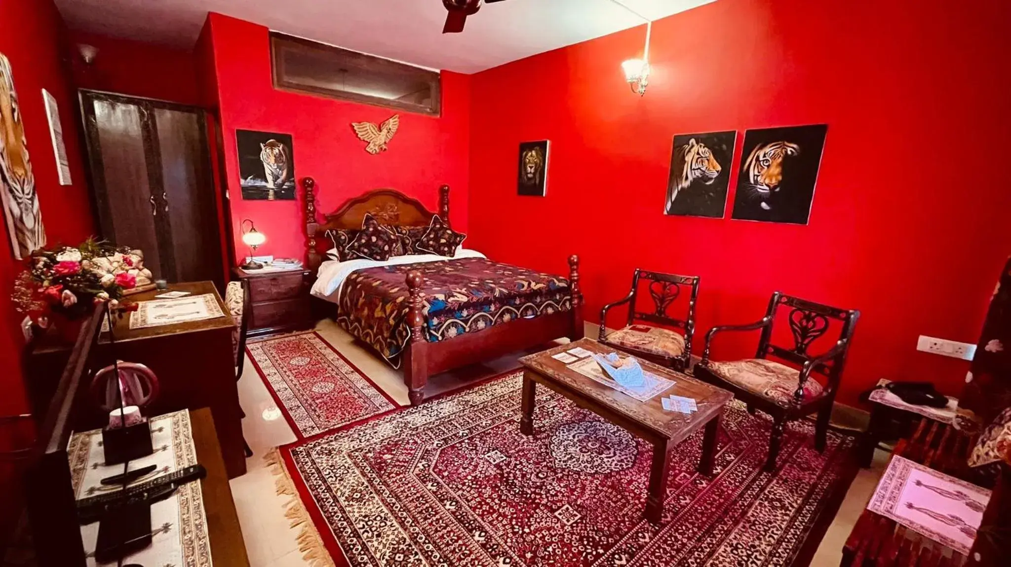 Double Room with Garden View in Habba Kadal Kashmiri Heritage Hotel & Hub Double Room with Garden View in Habba Kadal Kashmiri Heritage Hotel & Hub