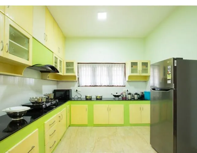 Habba Kadal Kashmiri Heritage Hotel & Hub