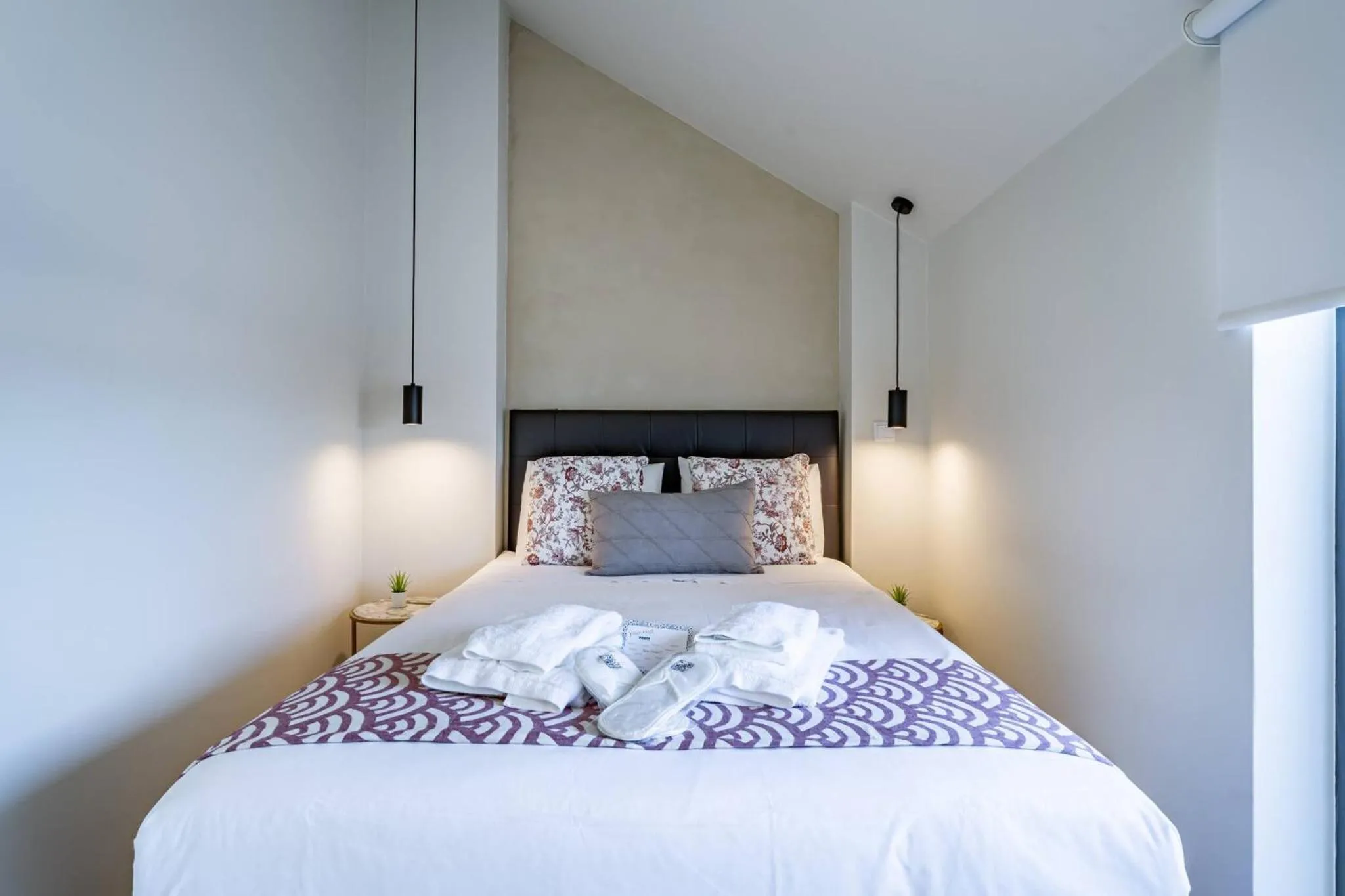 Bed in Downtown Private Rooftop Experience