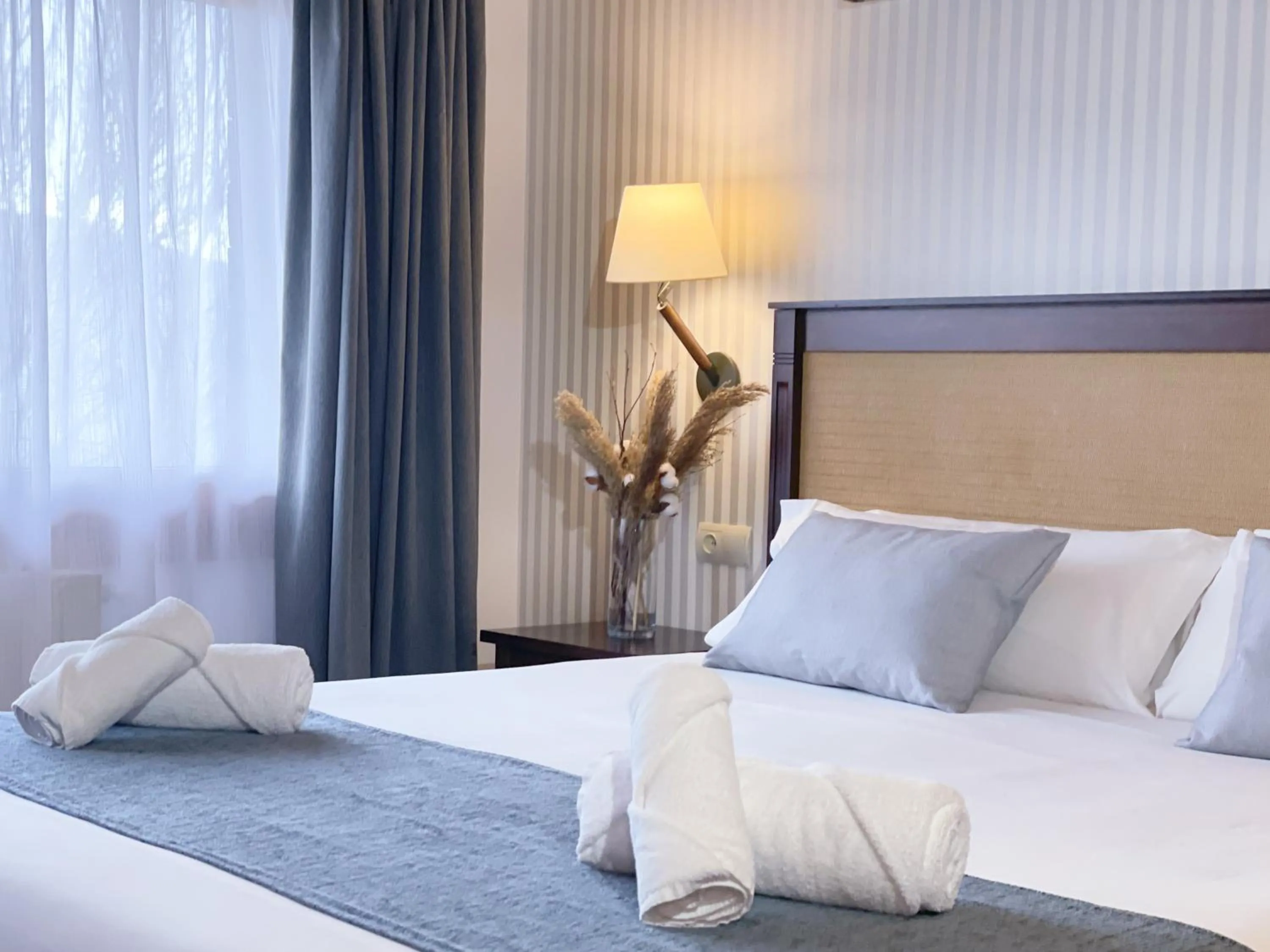 Bed in Hotel Fontanals Golf