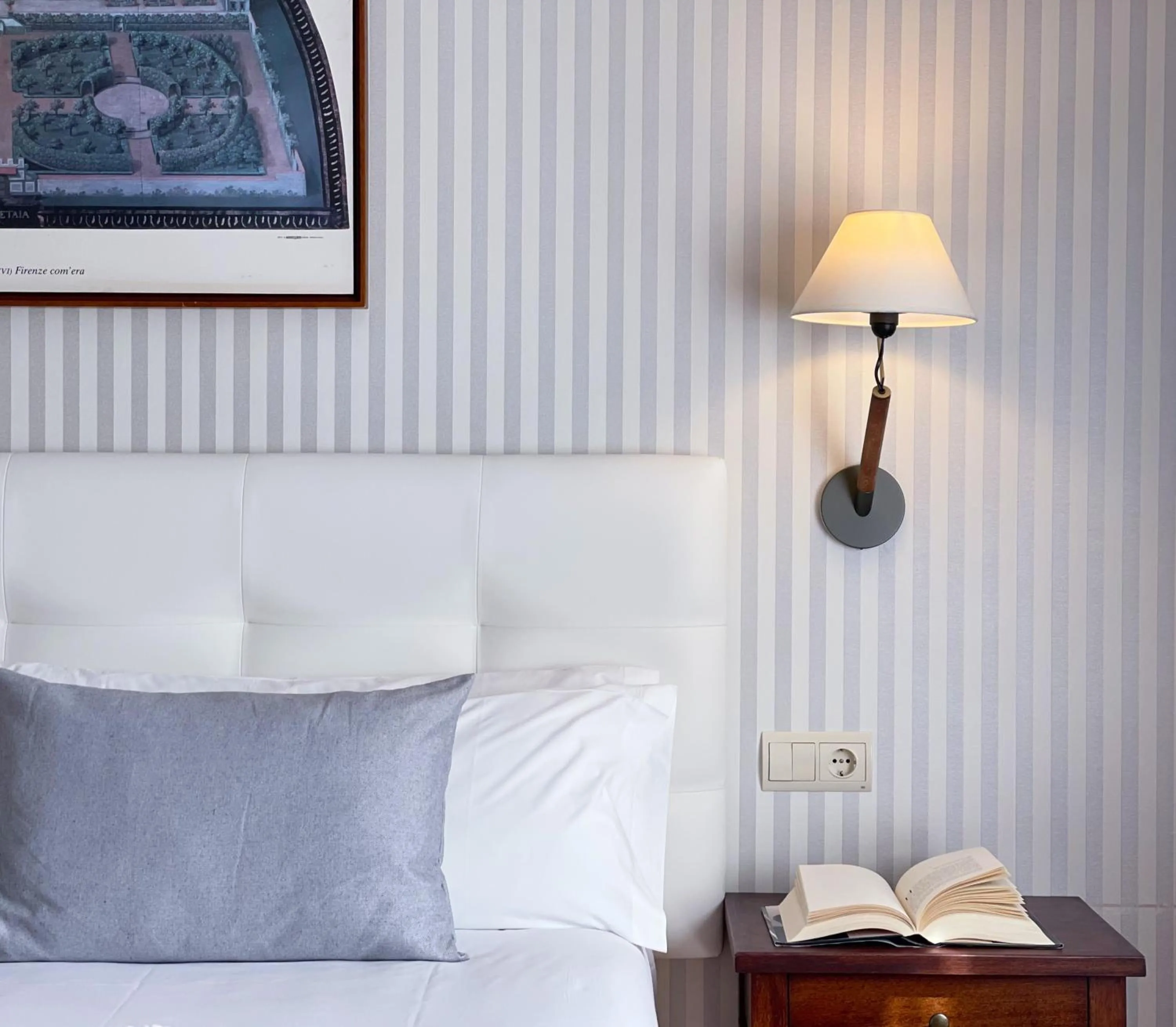 Bed in Hotel Fontanals Golf