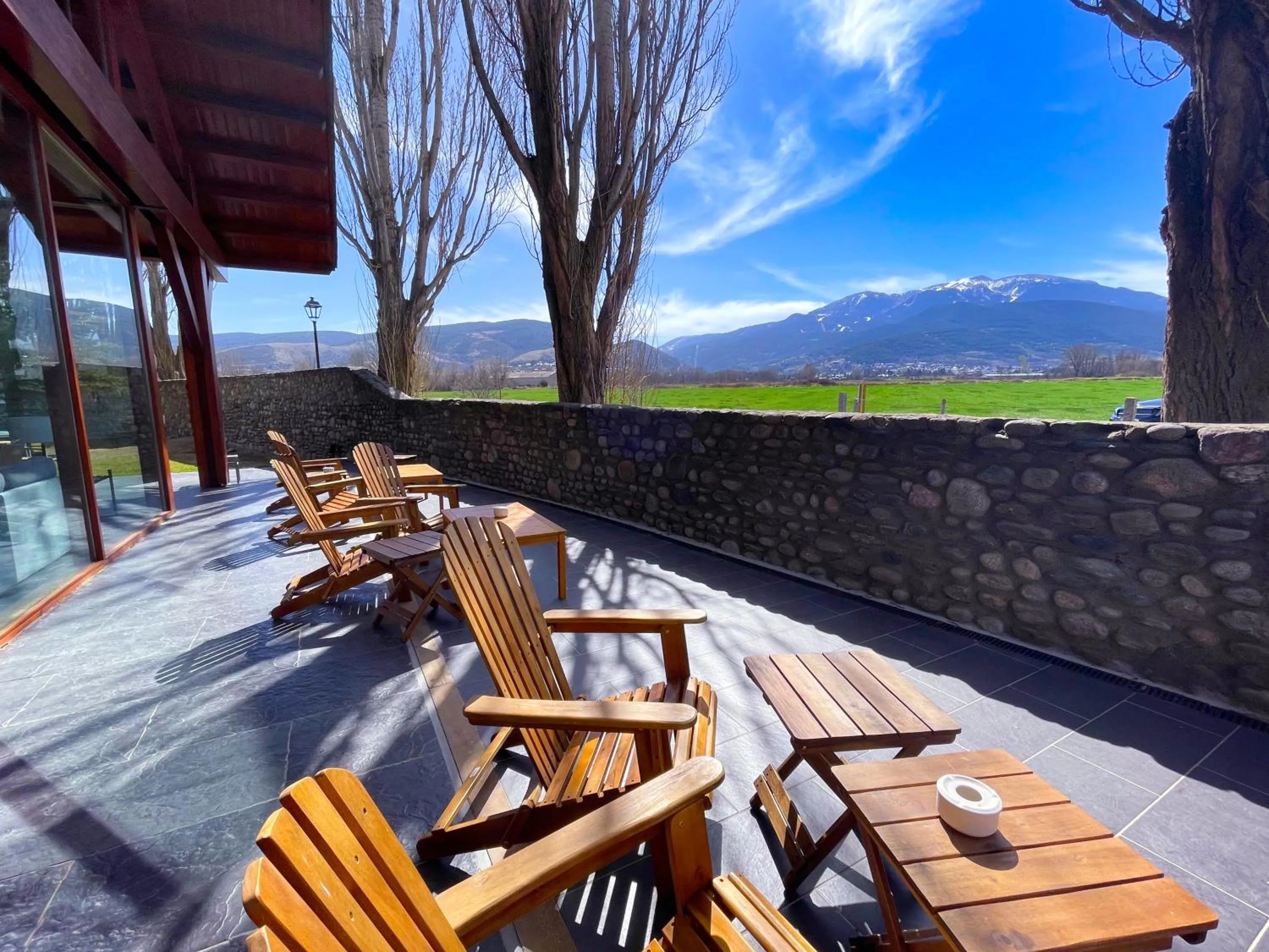 Natural landscape in Hotel Fontanals Golf